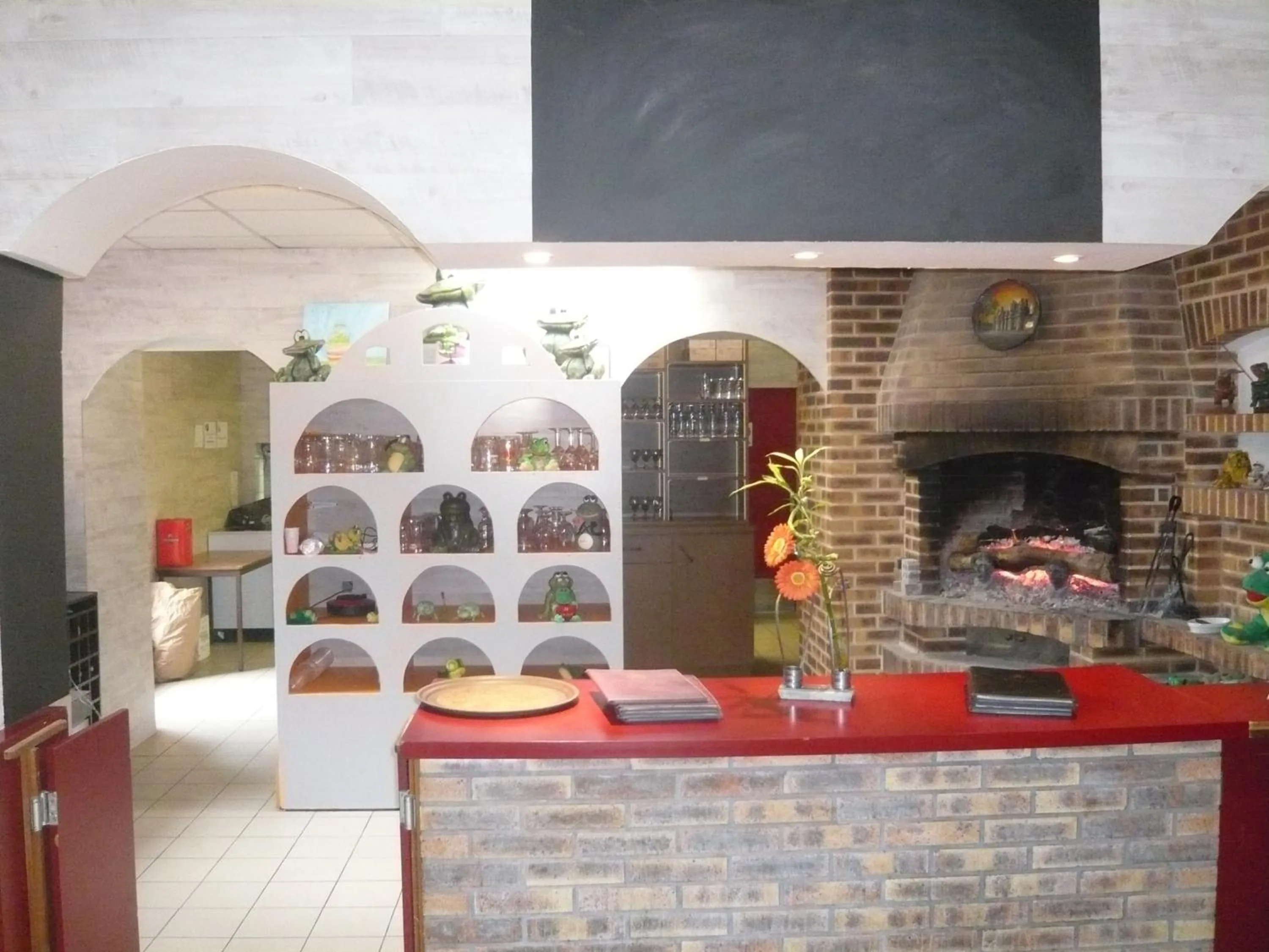 Decorative detail in Hotel Restaurant La Grenouillère