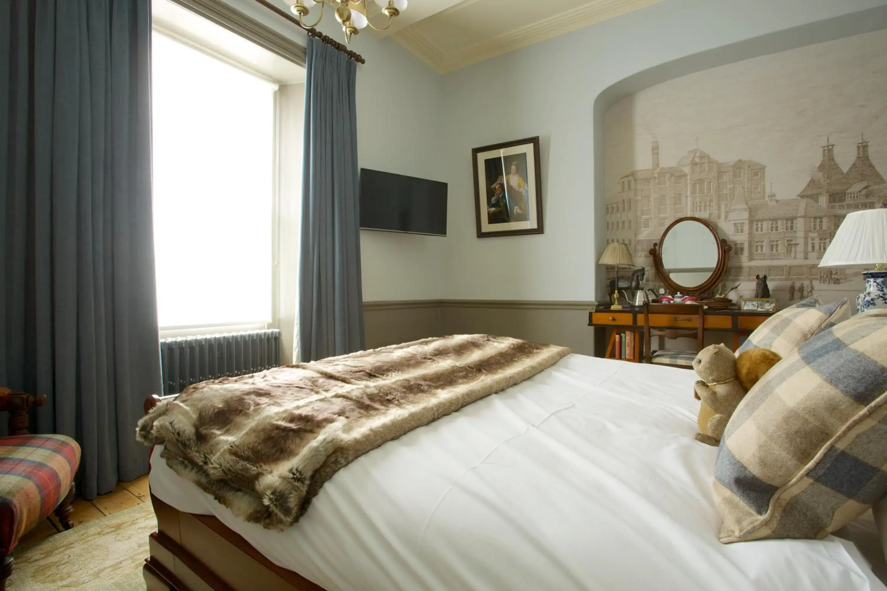 Deluxe Plus in The Crown Hotel Deluxe Plus in The Crown Hotel