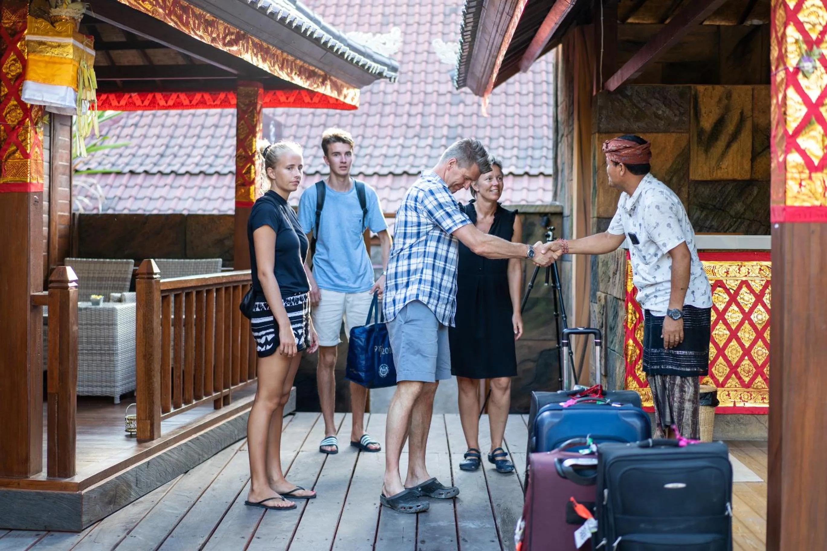 Family in Royal Cottage Nusa Lembongan