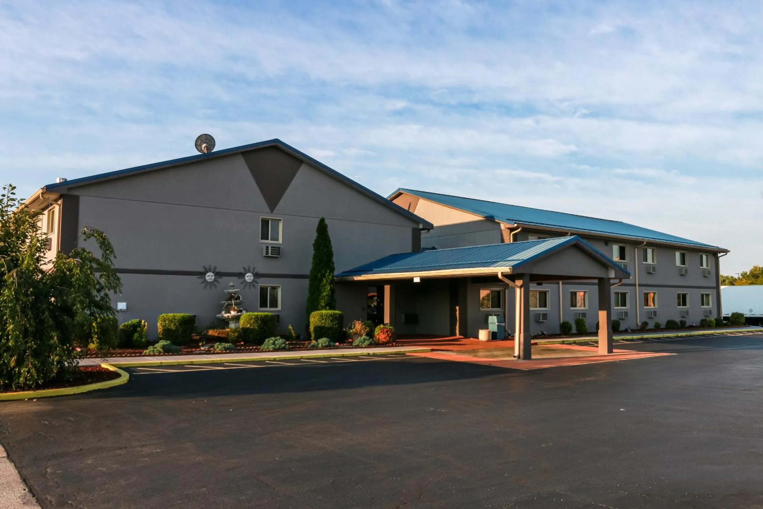 Property building in Super 8 by Wyndham Indianapolis Emerson