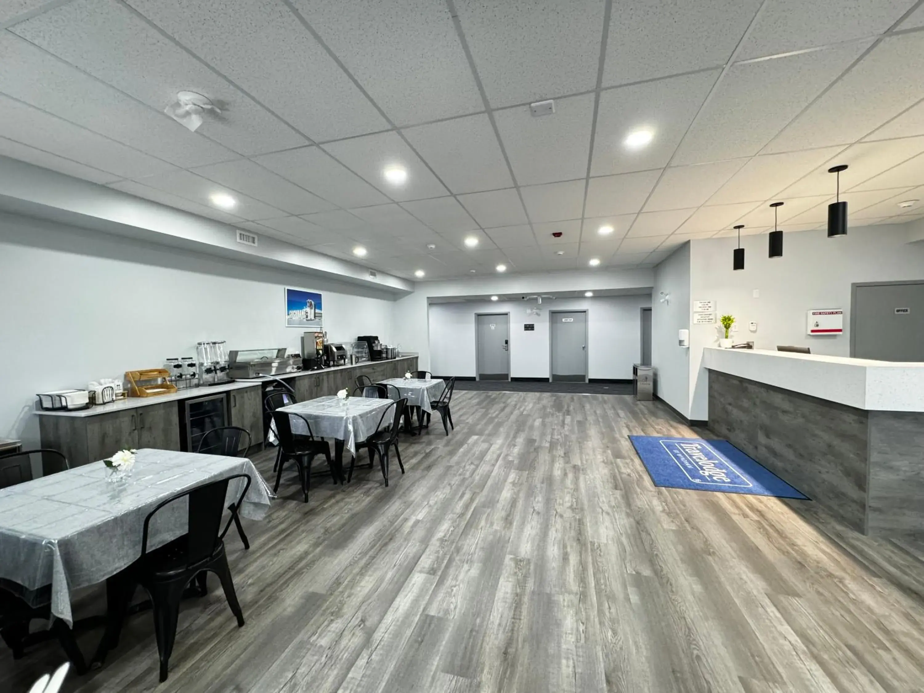 Breakfast in Travelodge by Wyndham Cochrane Ontario Breakfast in Travelodge by Wyndham Cochrane Ontario