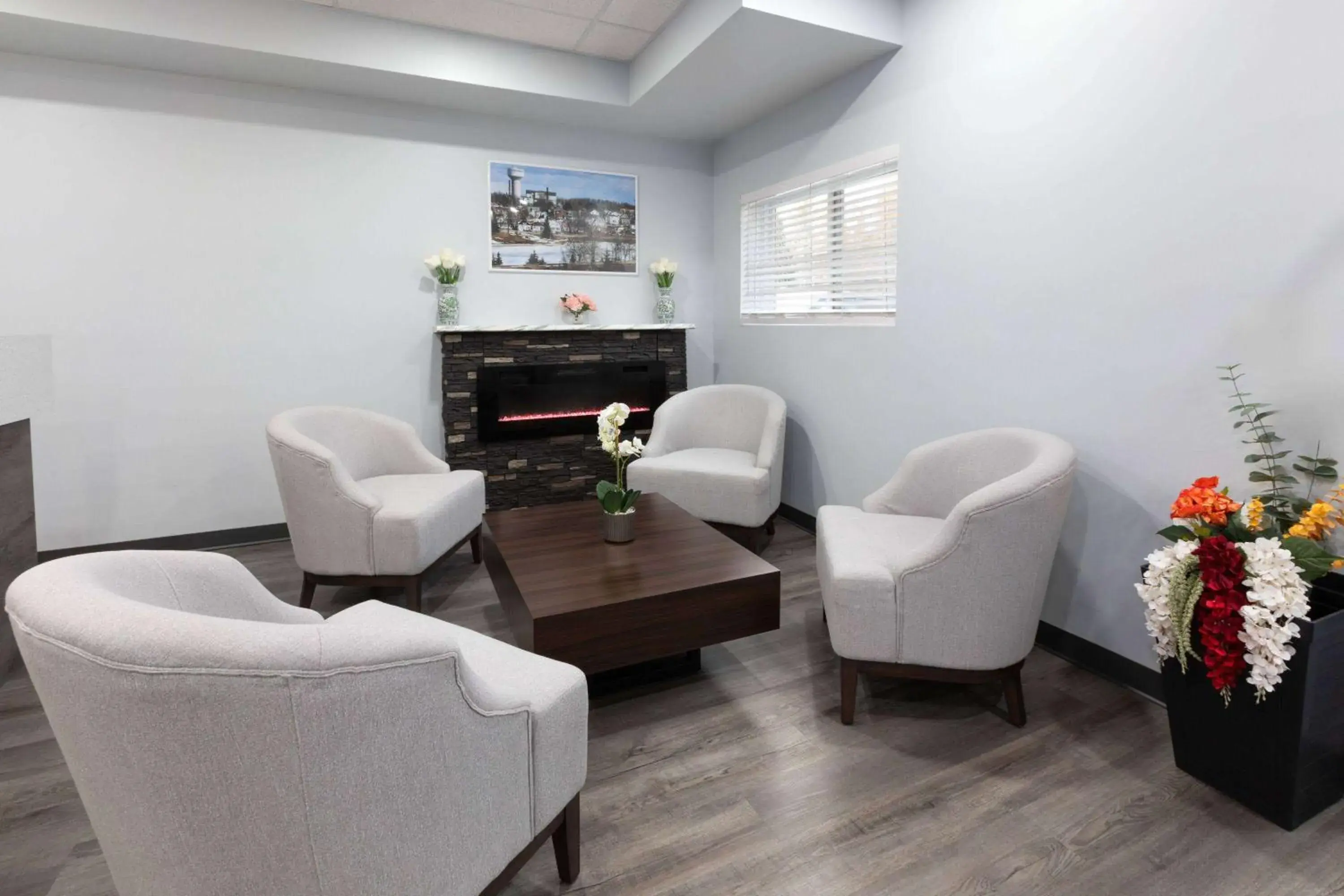 Lobby or reception in Travelodge by Wyndham Cochrane Ontario Lobby or reception in Travelodge by Wyndham Cochrane Ontario