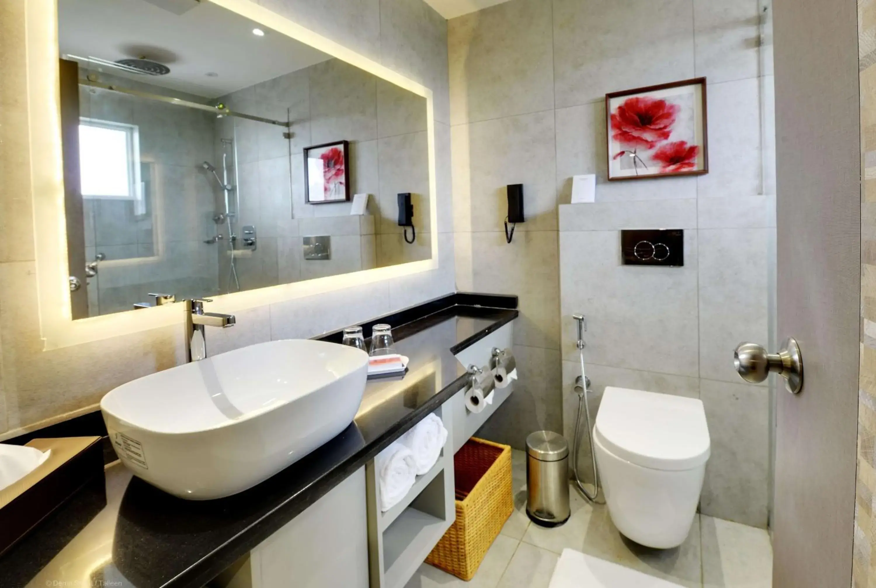 Photo of the whole room in Ramada by Wyndham Bengaluru Yelahanka Photo of the whole room in Ramada by Wyndham Bengaluru Yelahanka