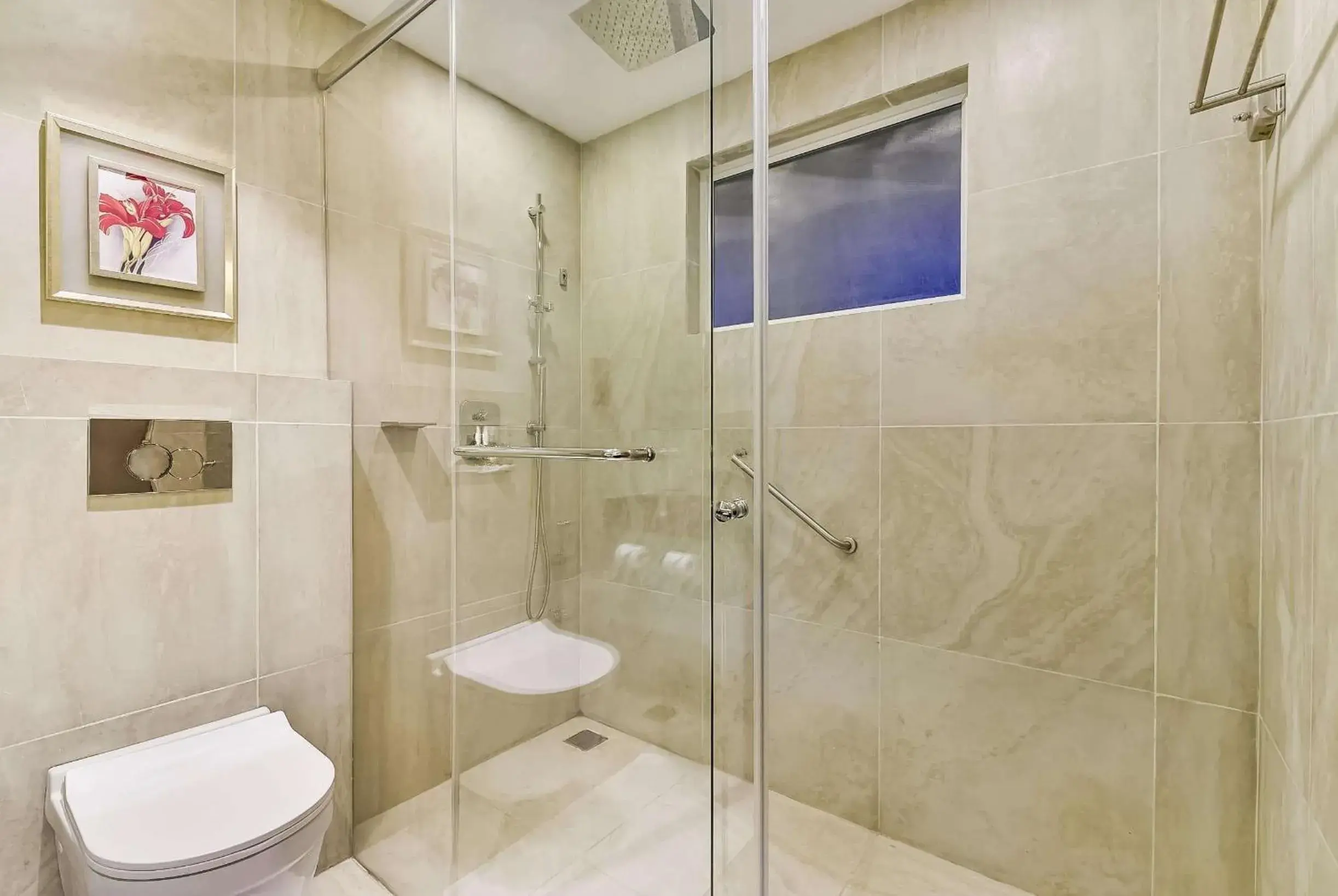 Photo of the whole room in Ramada by Wyndham Bengaluru Yelahanka Photo of the whole room in Ramada by Wyndham Bengaluru Yelahanka