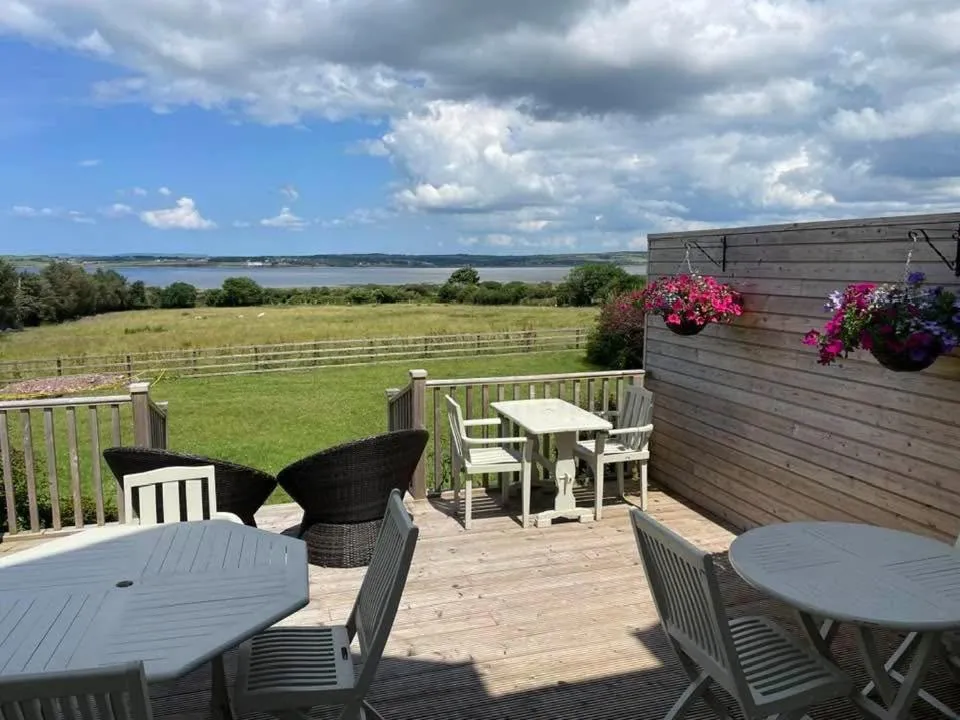 Keanes of Curraheen, Bar, Restaurant & Accommodation