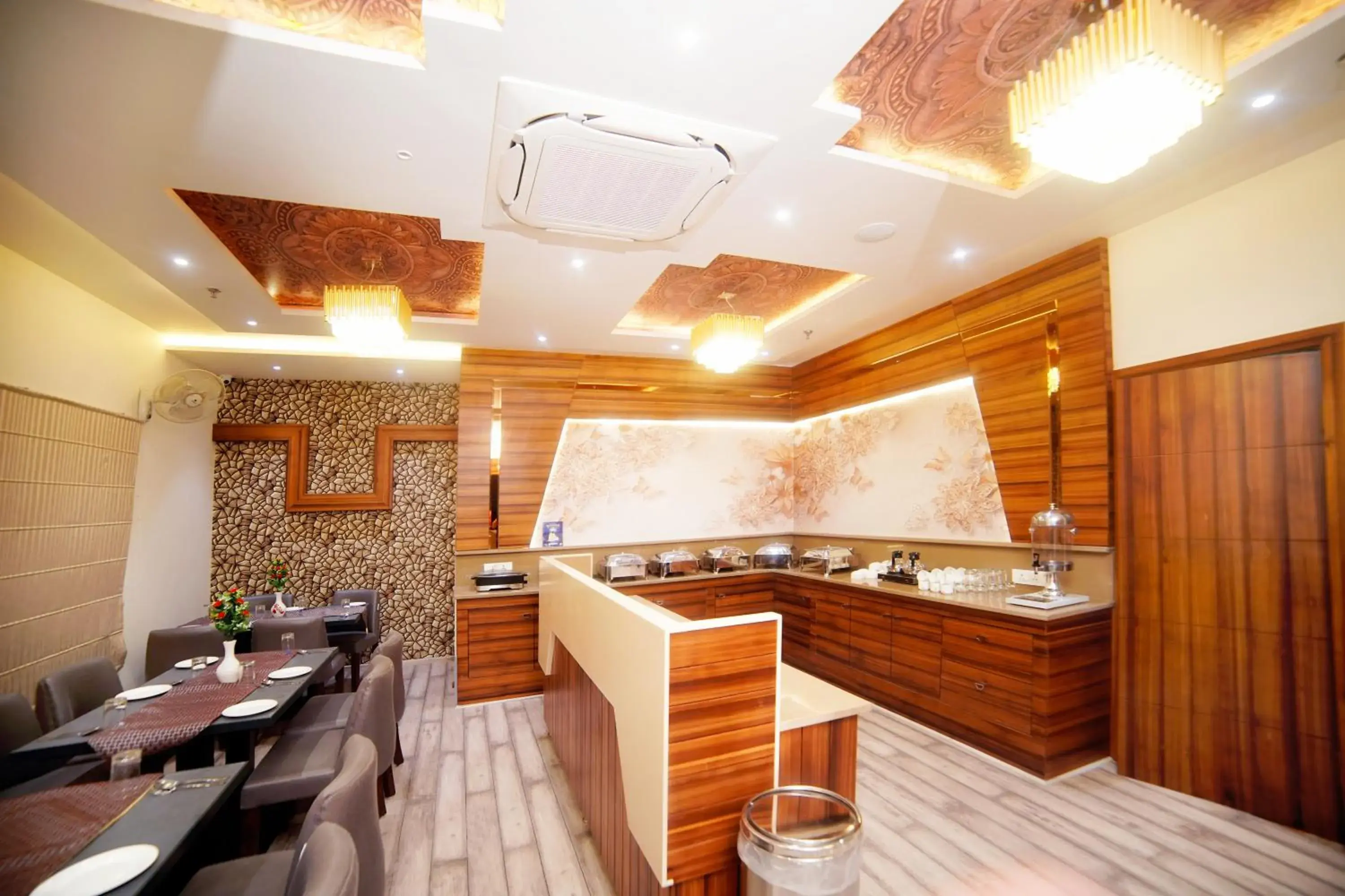 Restaurant/places to eat in The Landmark Amritsar Restaurant/places to eat in The Landmark Amritsar