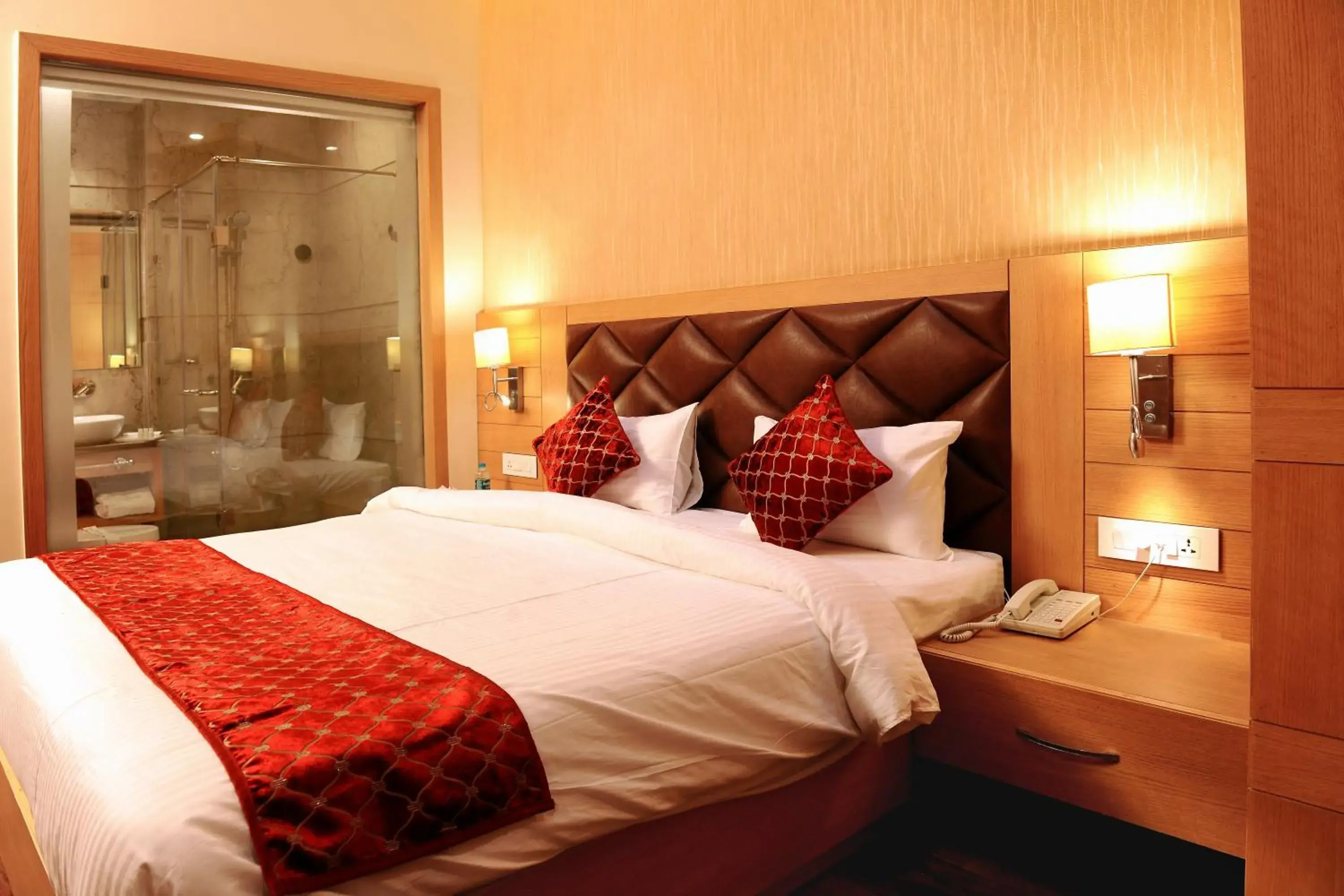 Photo of the whole room, Bed in The Landmark Amritsar Photo of the whole room, Bed in The Landmark Amritsar