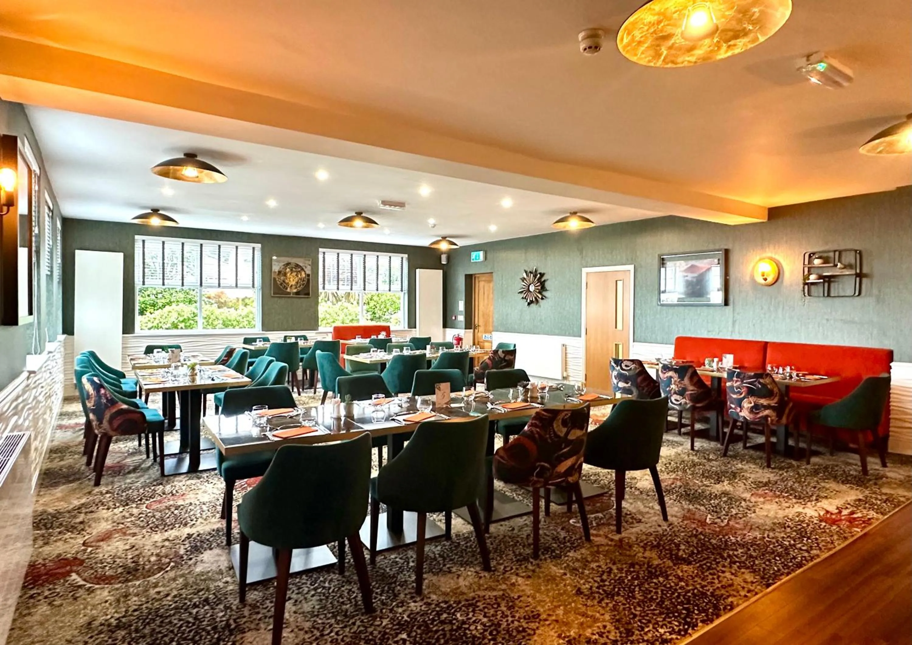 Restaurant/places to eat in Caerwylan Hotel