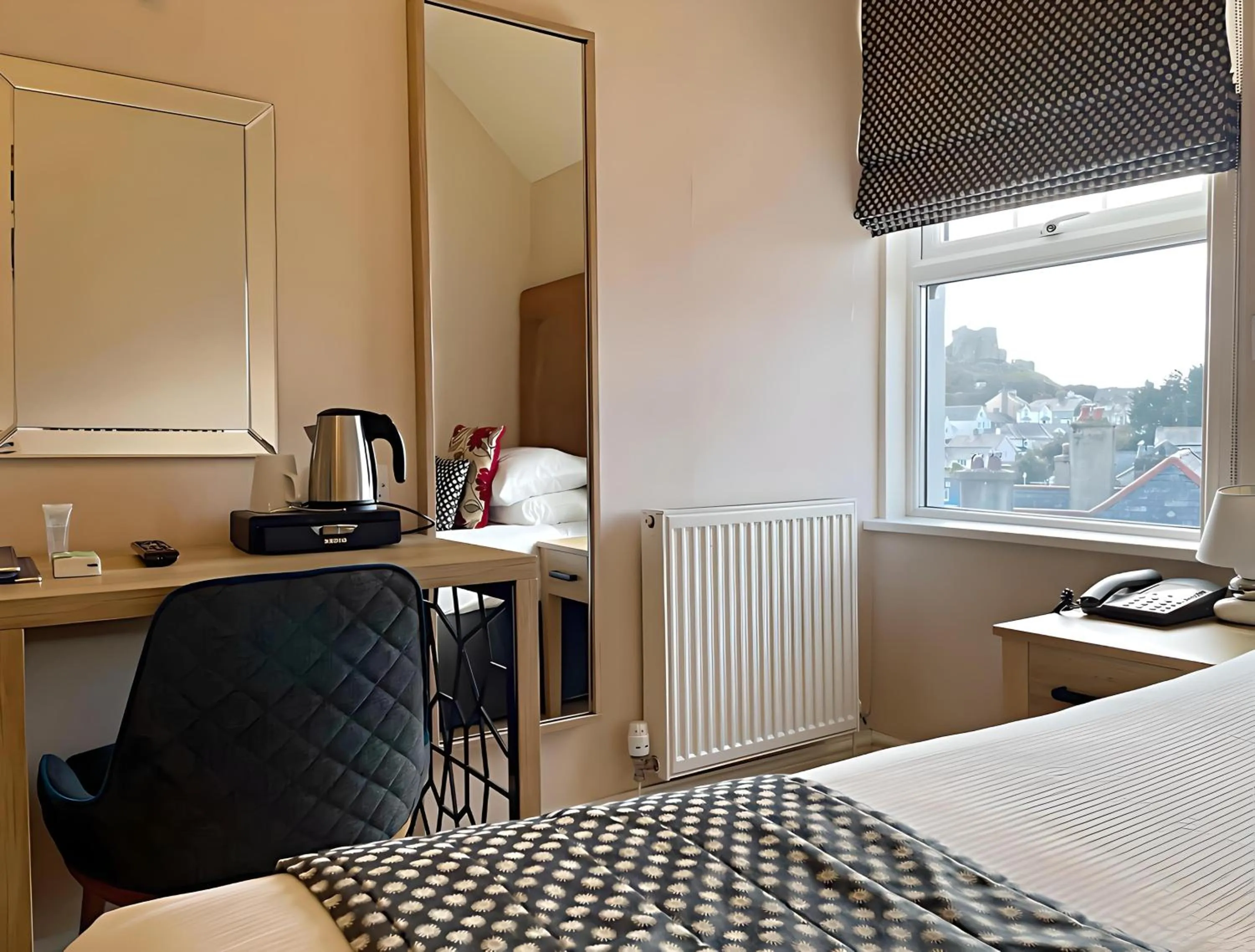 Bed in Caerwylan Hotel