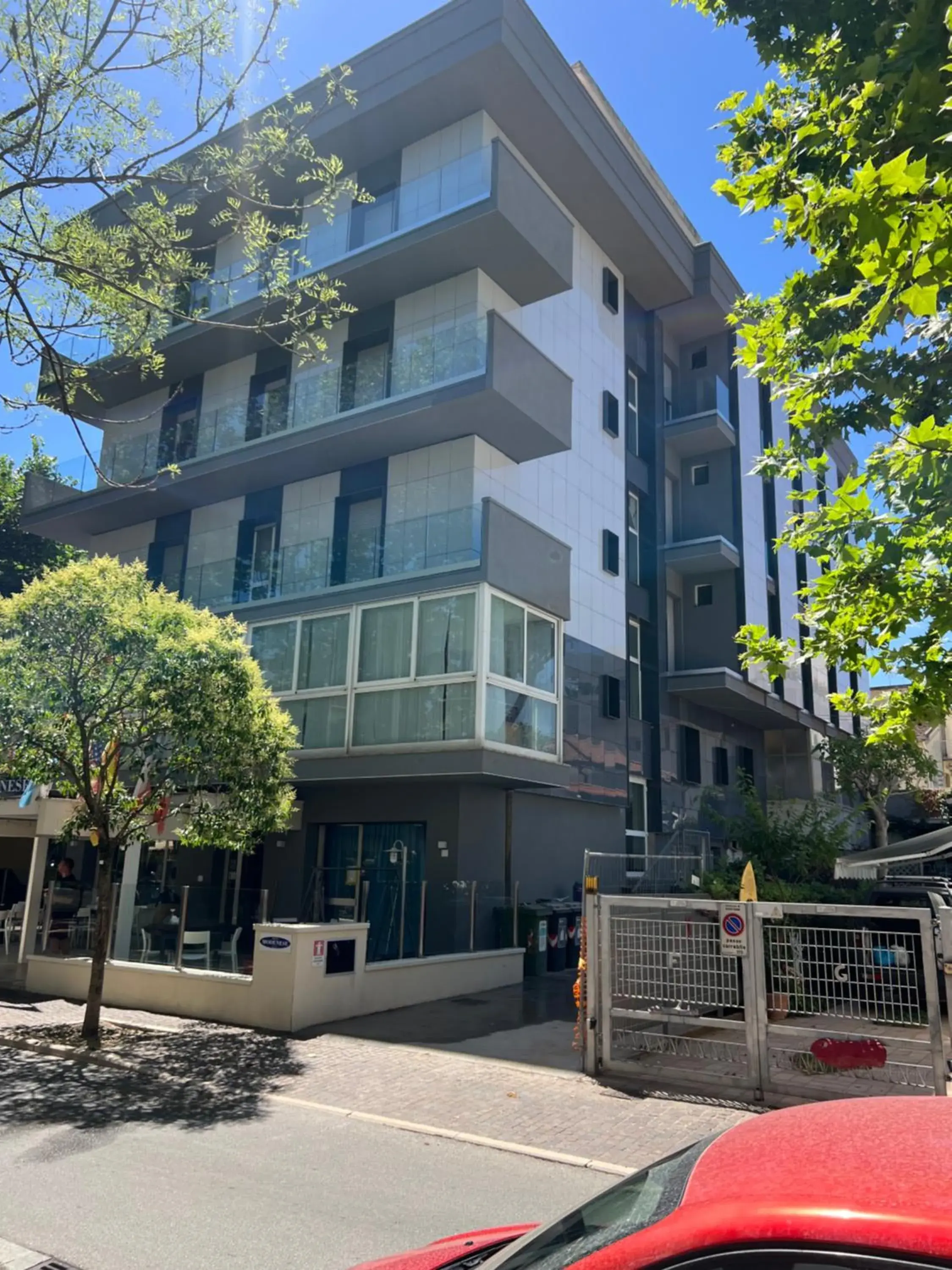 Property building in Hotel Modenese Property building in Hotel Modenese