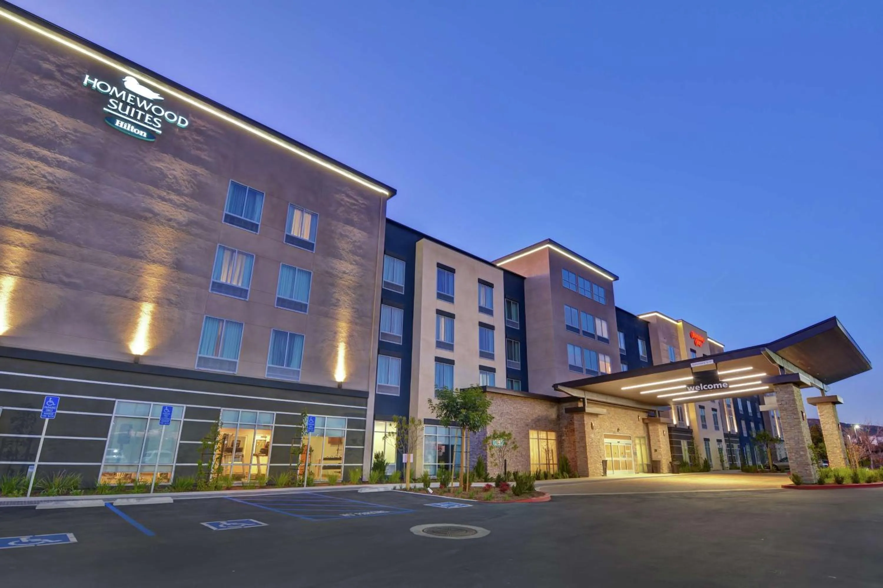 Property building in Homewood Suites By Hilton Chula Vista Eastlake