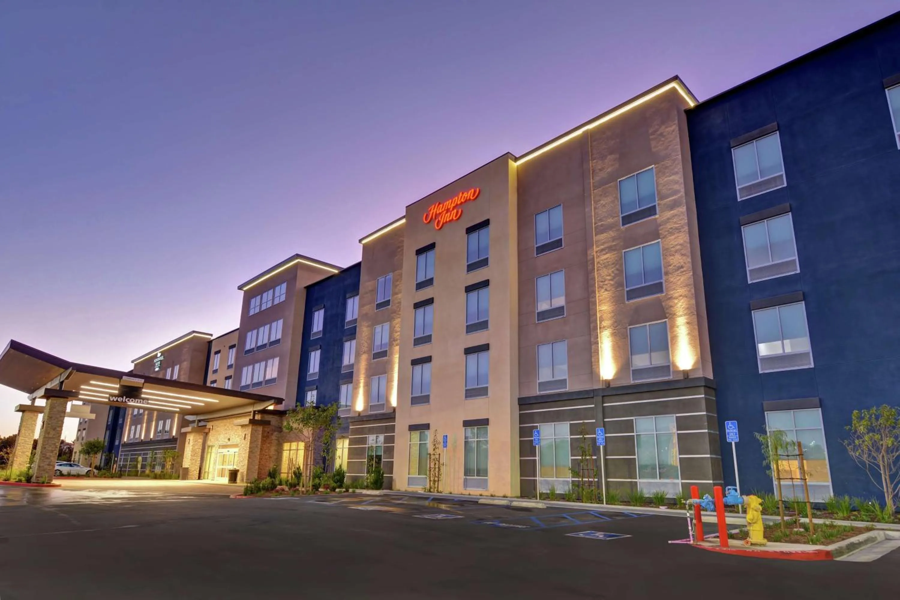 Property building in Hampton Inn Chula Vista Eastlake