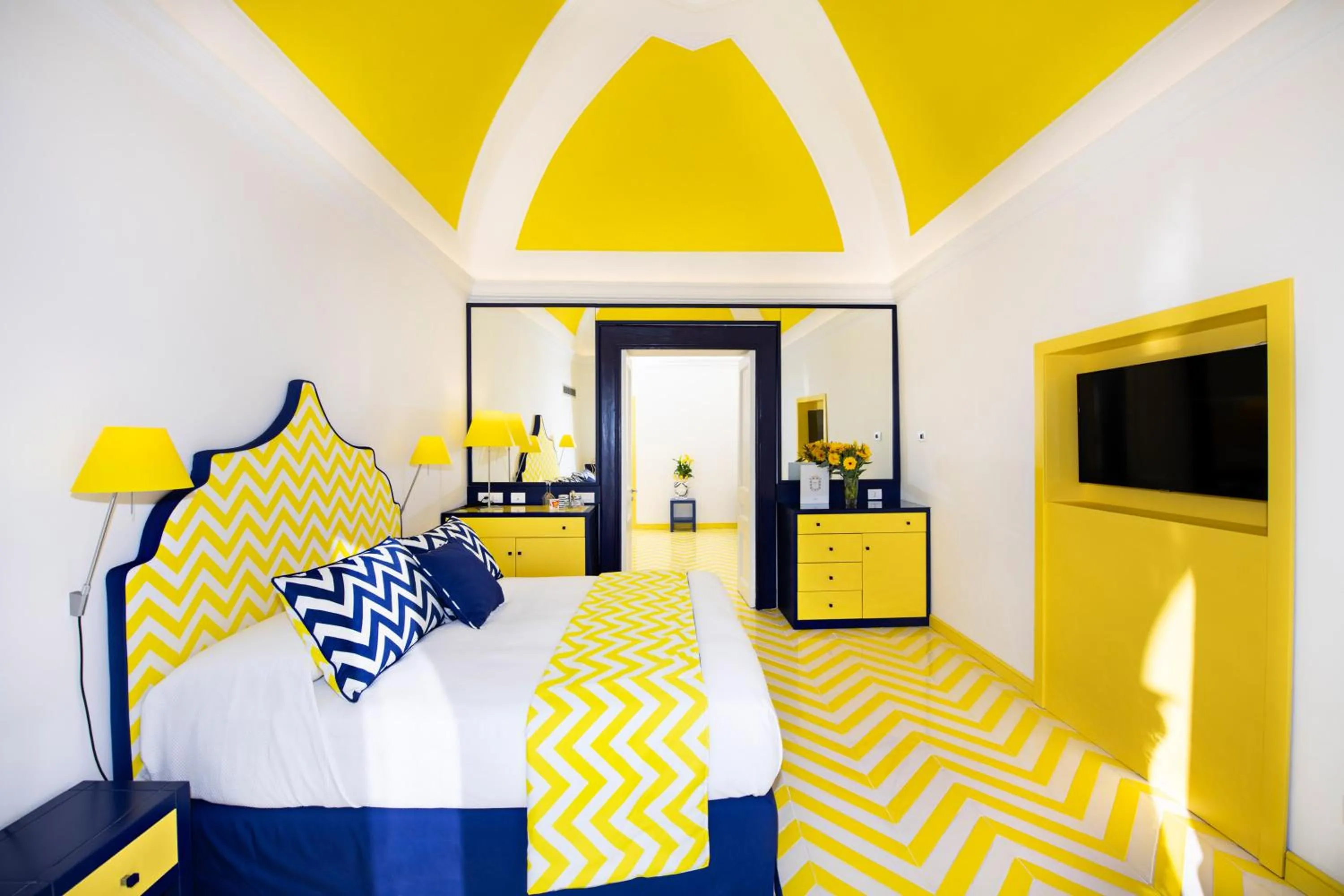 Bed in Imperati Suites by Alcione Residence