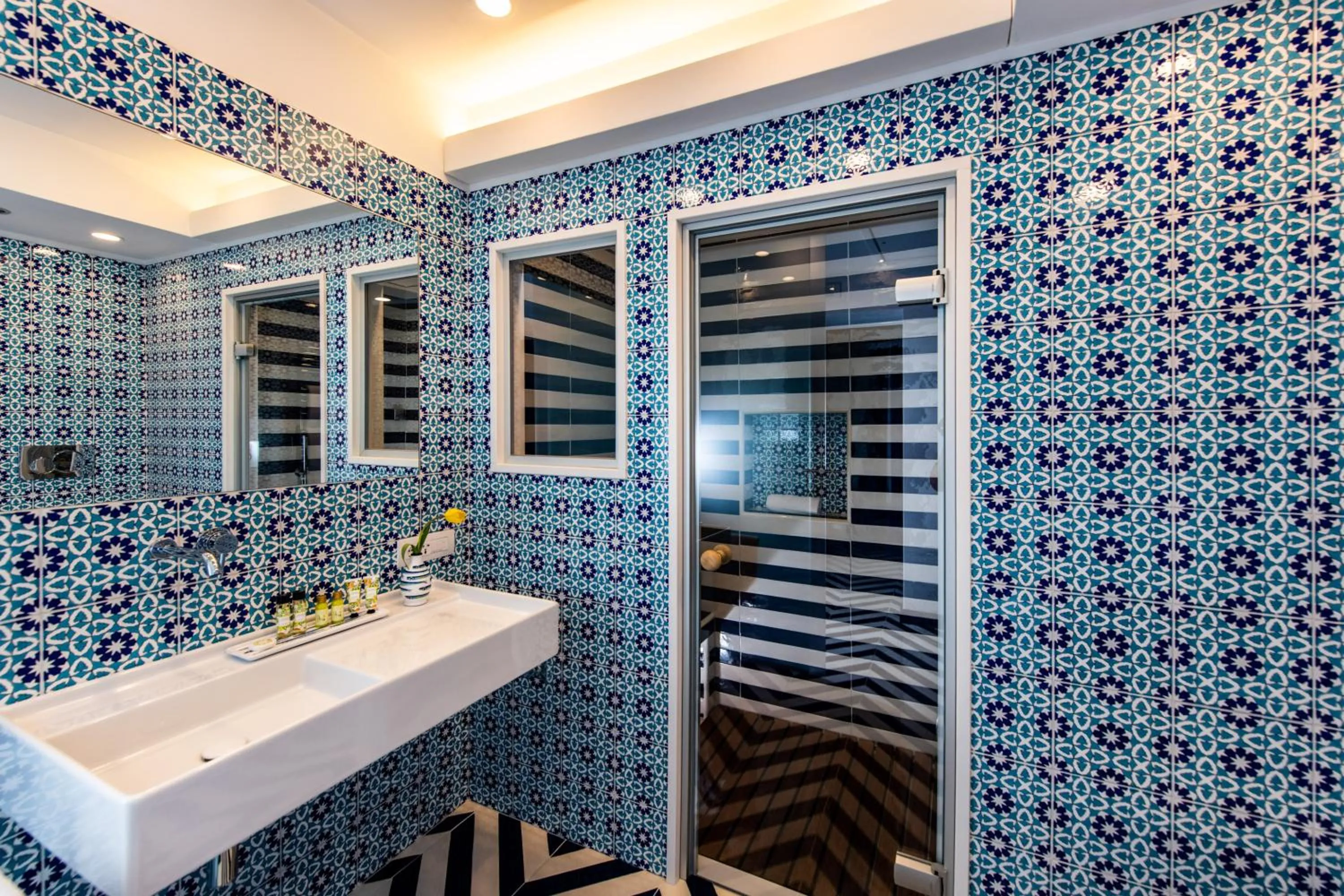 Steam room in Imperati Suites by Alcione Residence