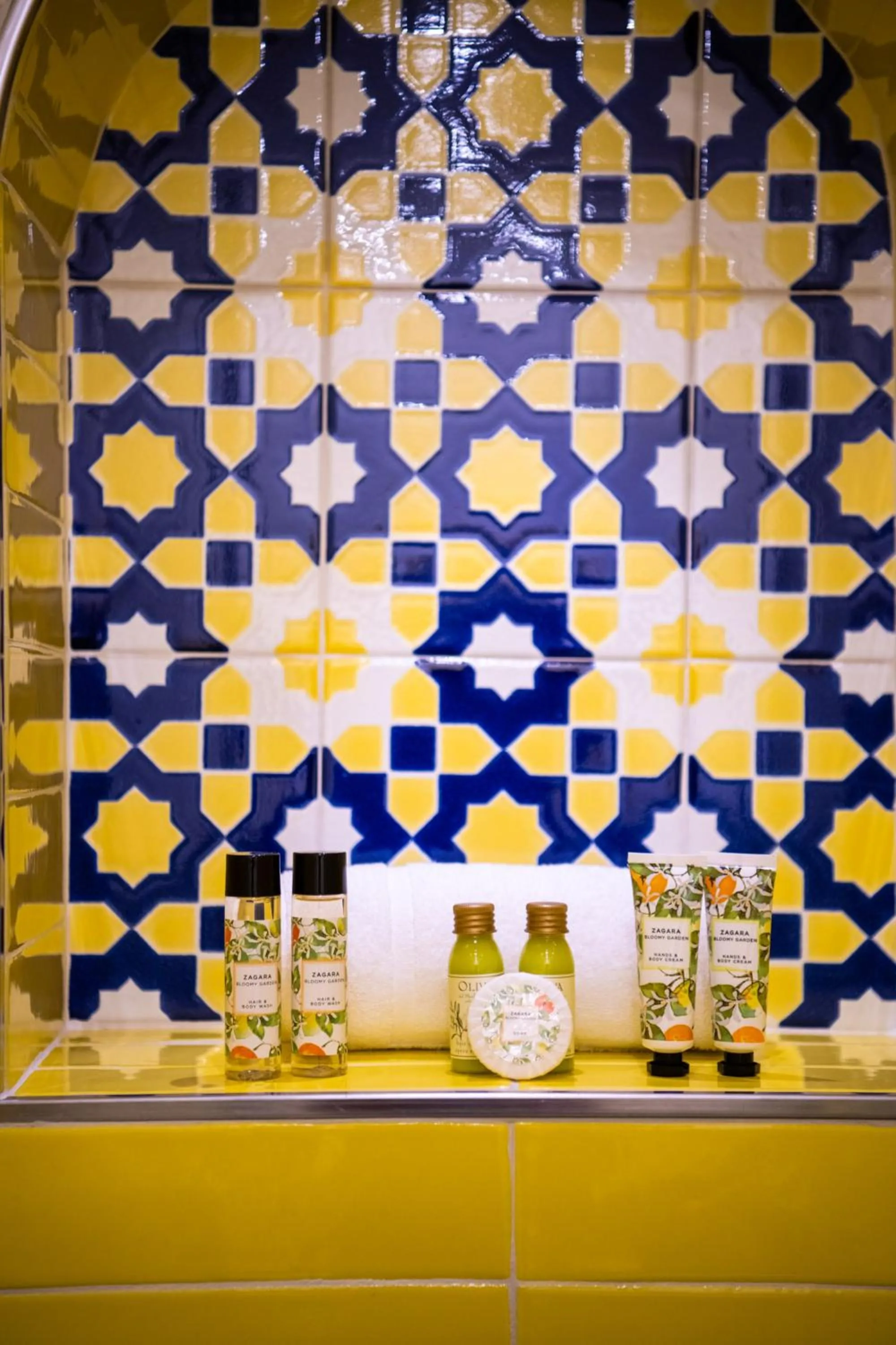 Shower in Imperati Suites by Alcione Residence