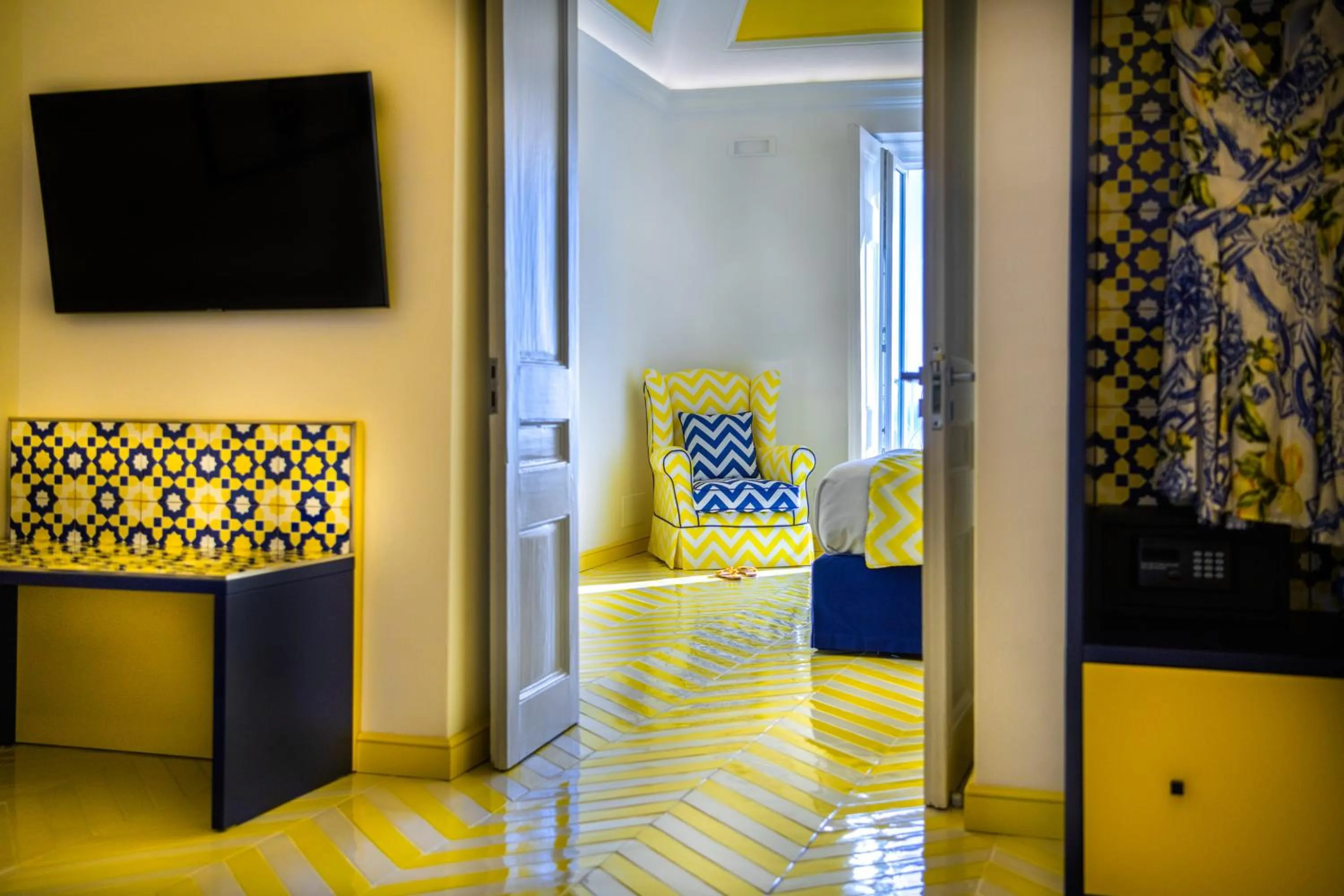 Imperati Suites by Alcione Residence