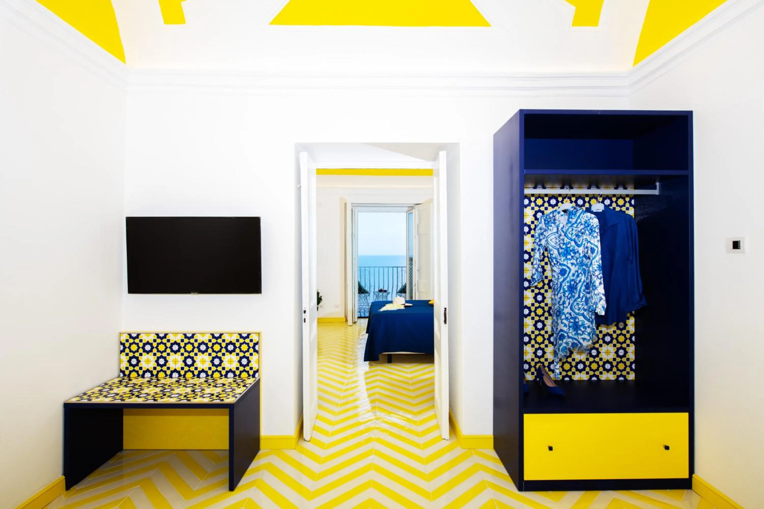 Bed in Imperati Suites by Alcione Residence