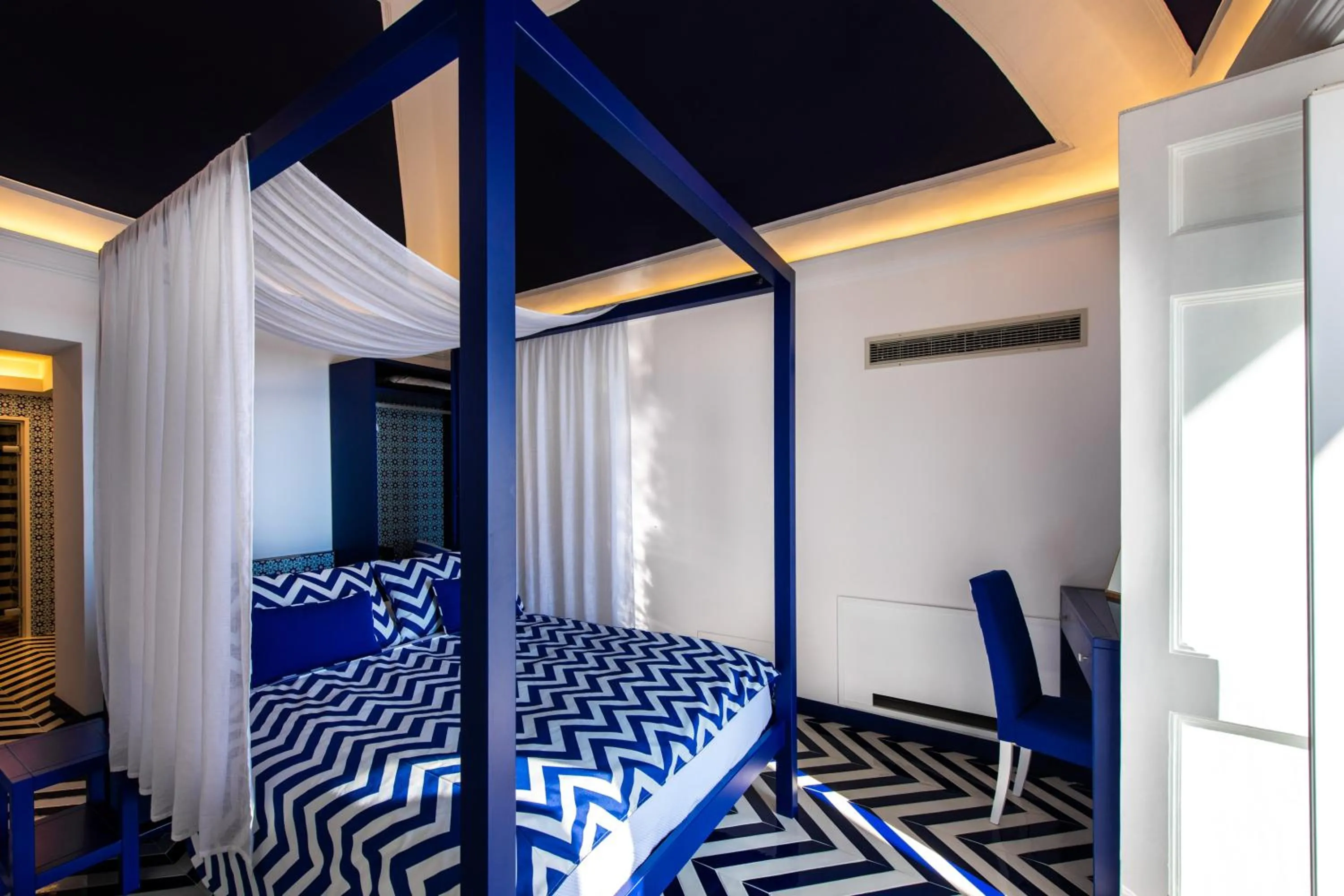 Bed in Imperati Suites by Alcione Residence