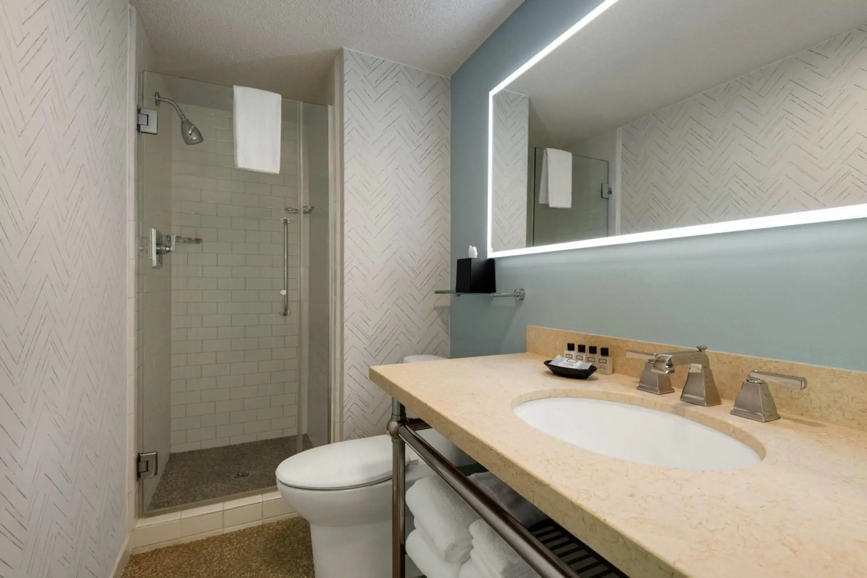 Riverfront One-Bedroom Master Suite - Non-Smoking in Fort Pontchartrain Detroit, a Wyndham Hotel Riverfront One-Bedroom Master Suite - Non-Smoking in Fort Pontchartrain Detroit, a Wyndham Hotel