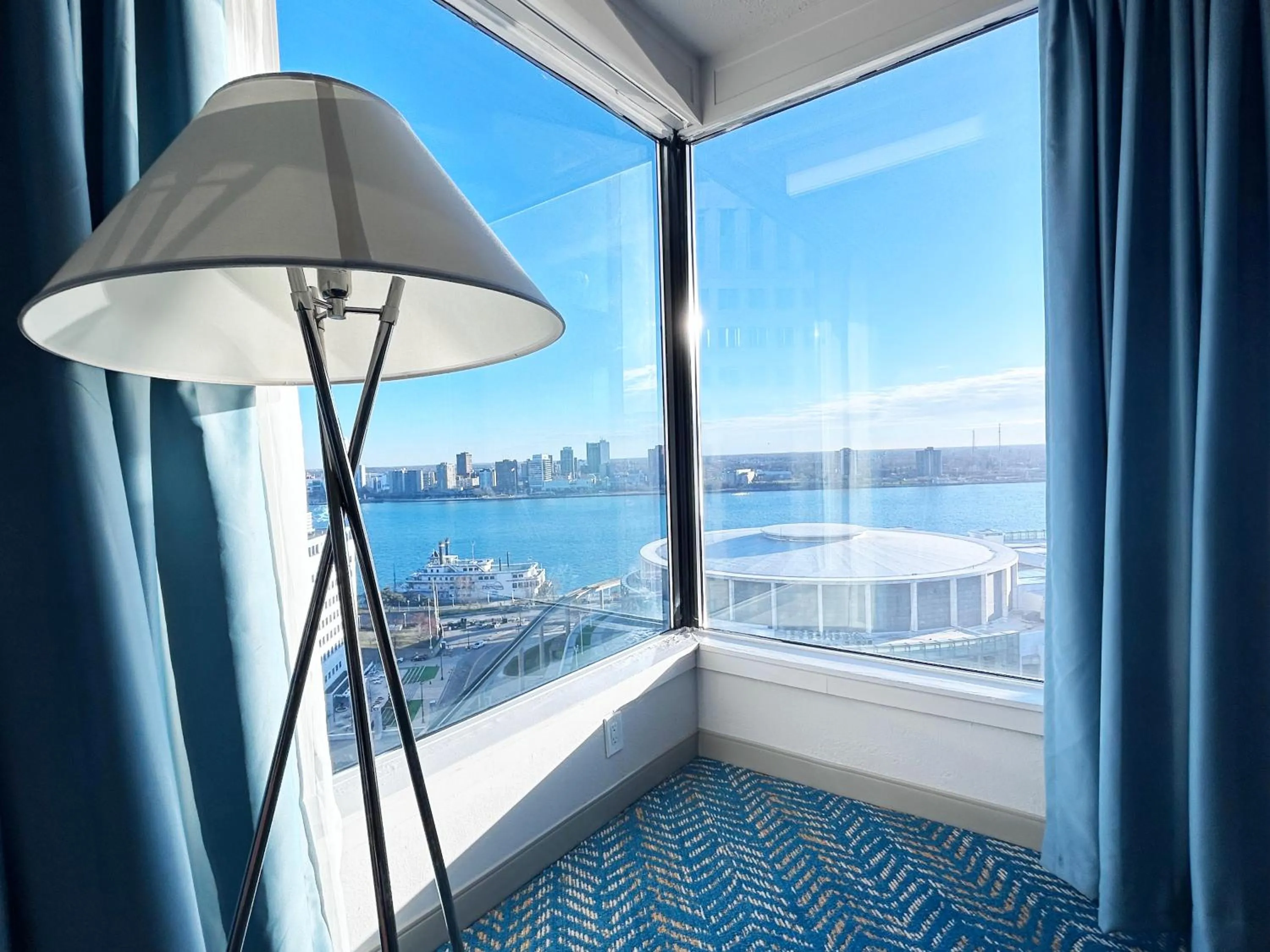 River view in Fort Pontchartrain Detroit, a Wyndham Hotel