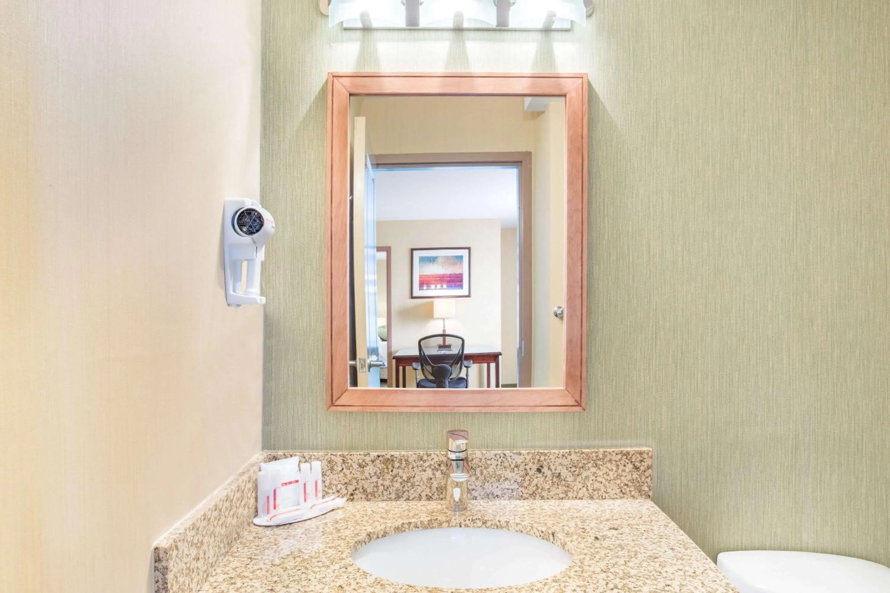 Photo of the whole room in Ramada by Wyndham Williams Lake