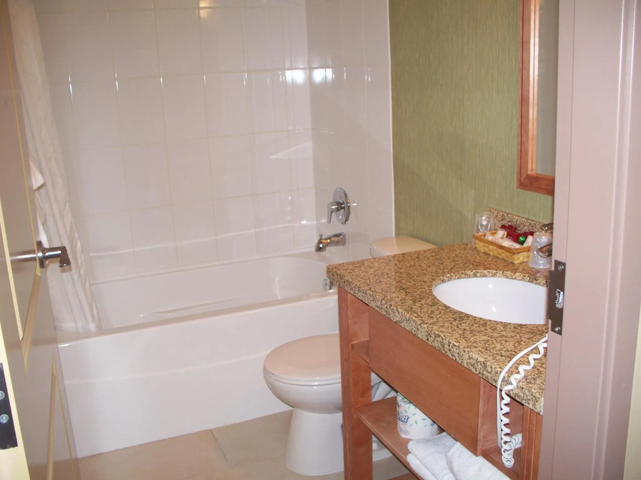 Bathroom in Ramada by Wyndham Williams Lake