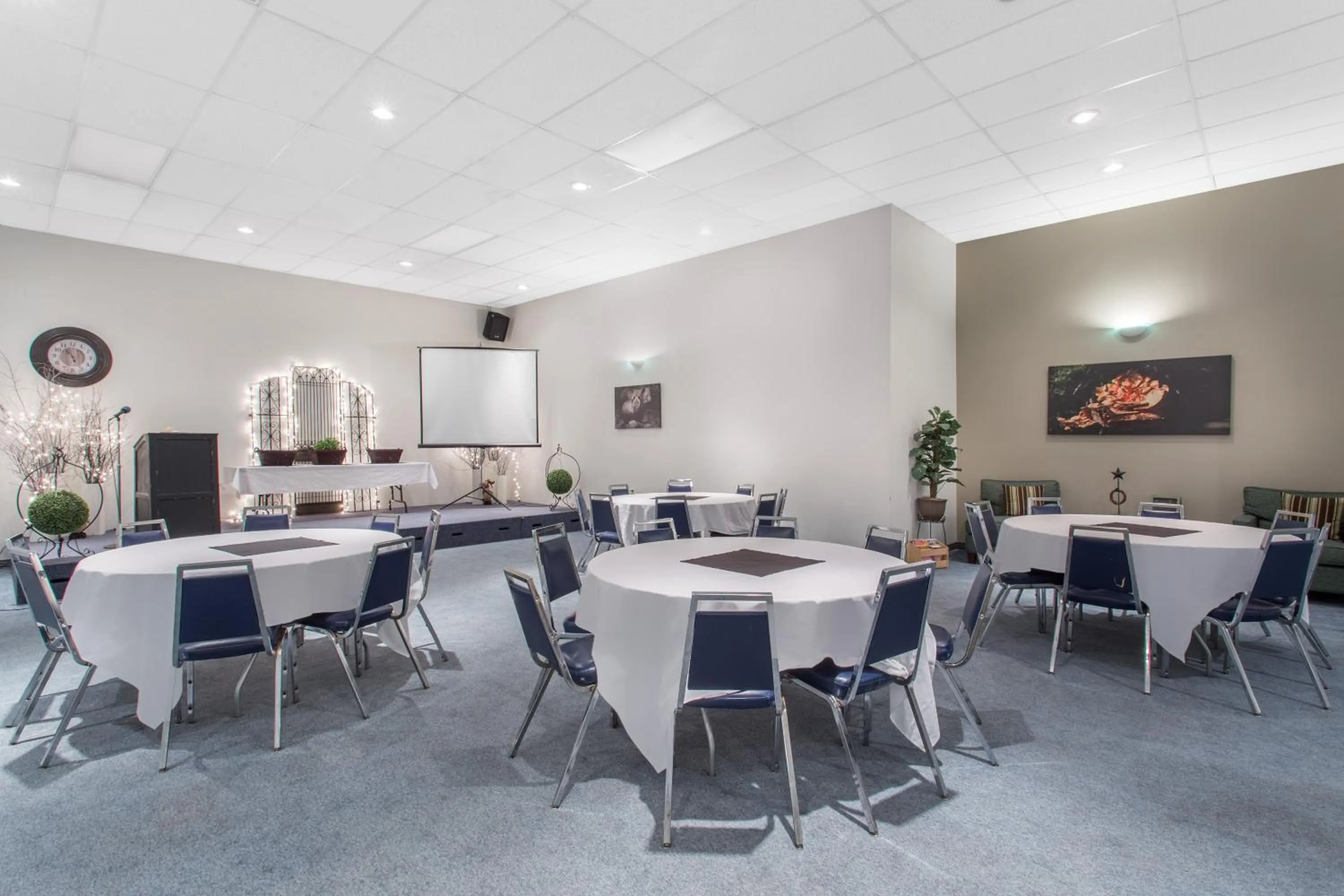 Banquet/Function facilities in Ramada by Wyndham Williams Lake