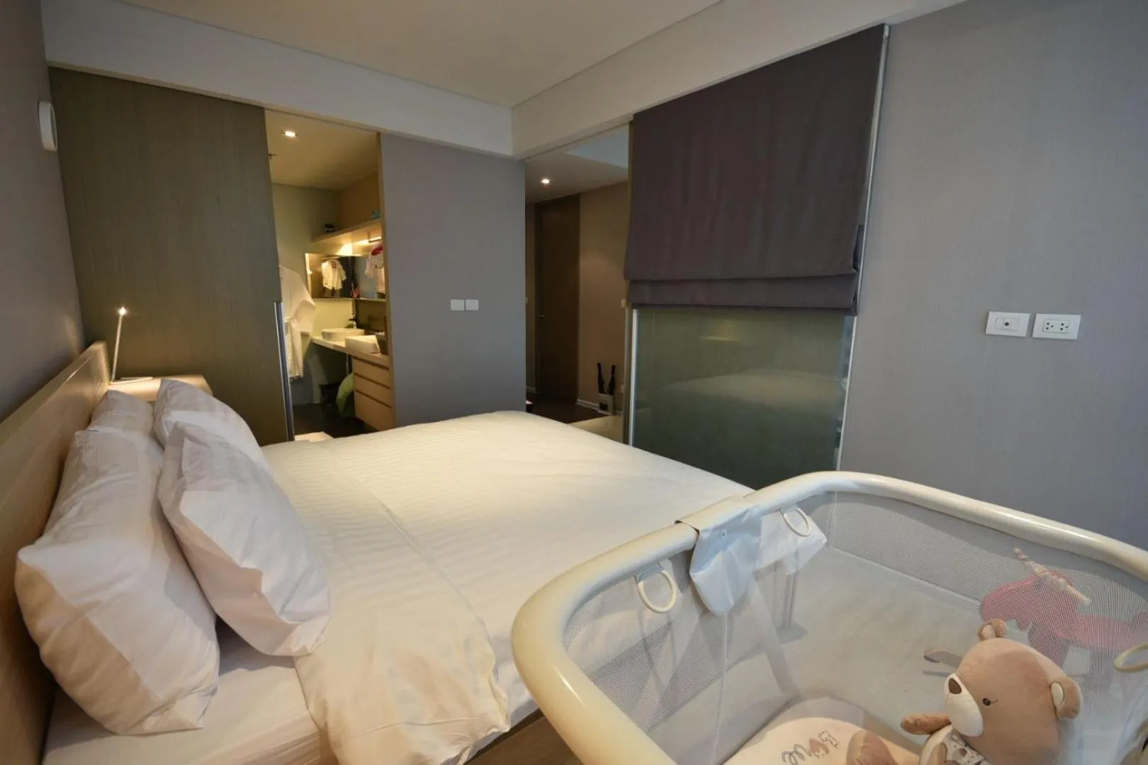 Photo of the whole room, Bed in Veranda residence pattaya By Kzy