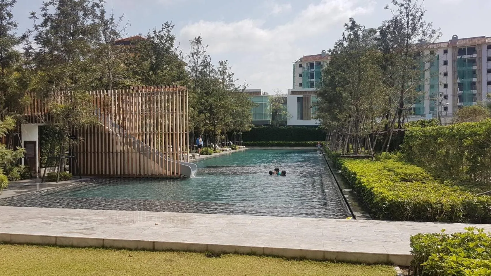 Swimming pool in Veranda residence pattaya By Kzy