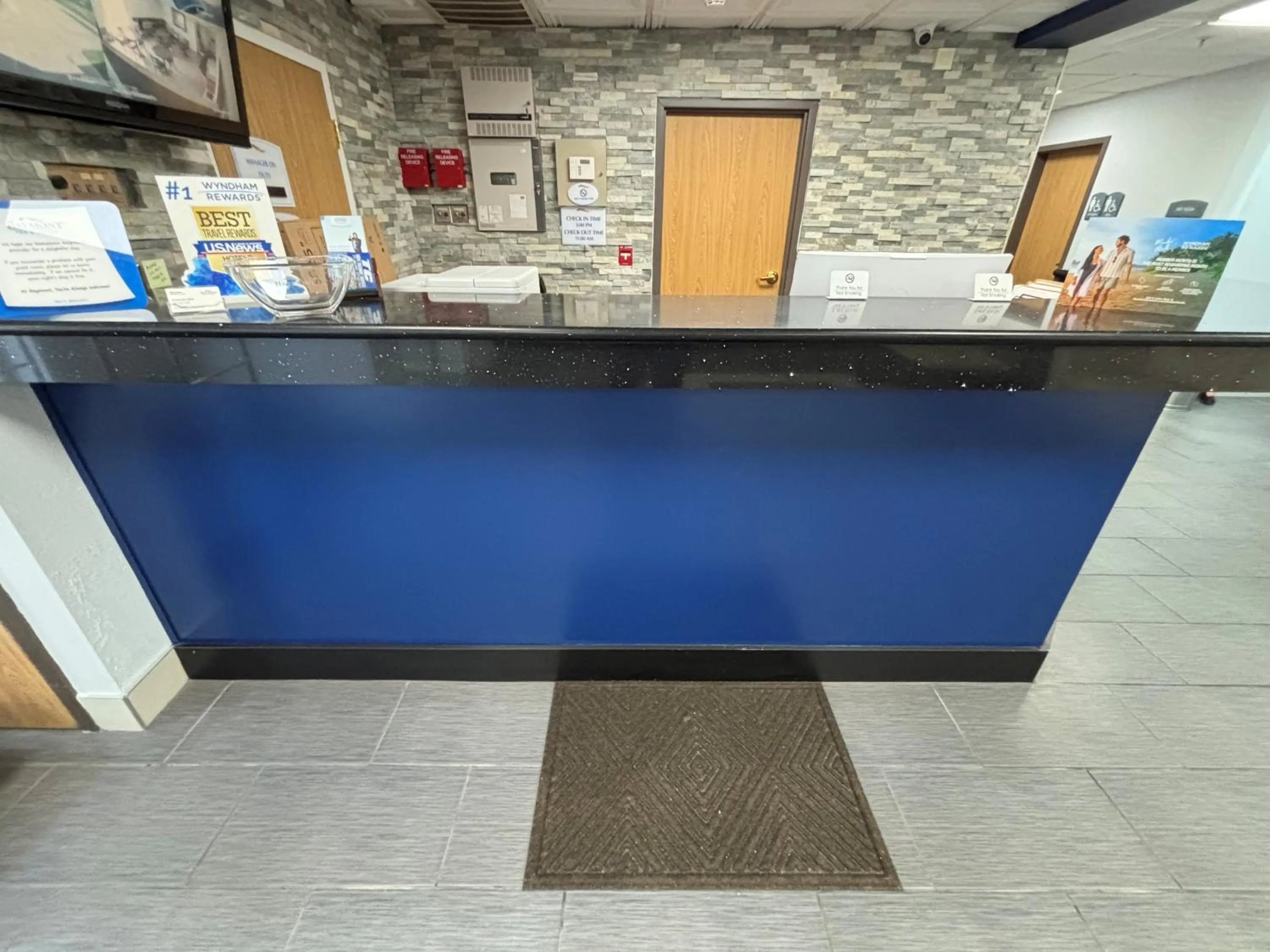 Lobby or reception in Baymont by Wyndham Jacksonville