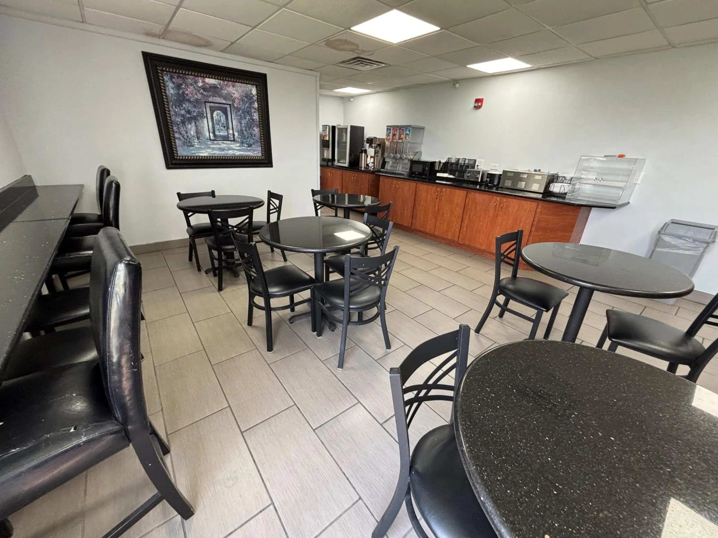 Breakfast in Baymont by Wyndham Jacksonville