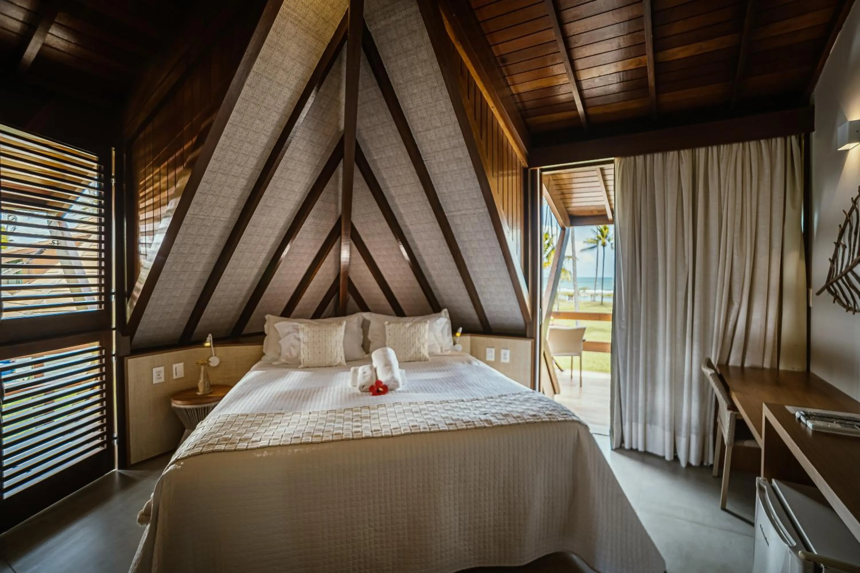 Photo of the whole room, Bed in Pontal dos Carneiros Beach Bungalows