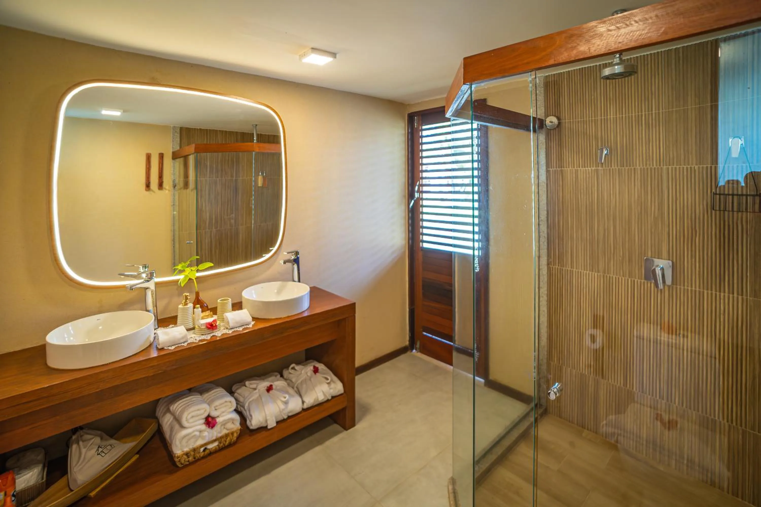 Bathroom in Pontal dos Carneiros Beach Bungalows