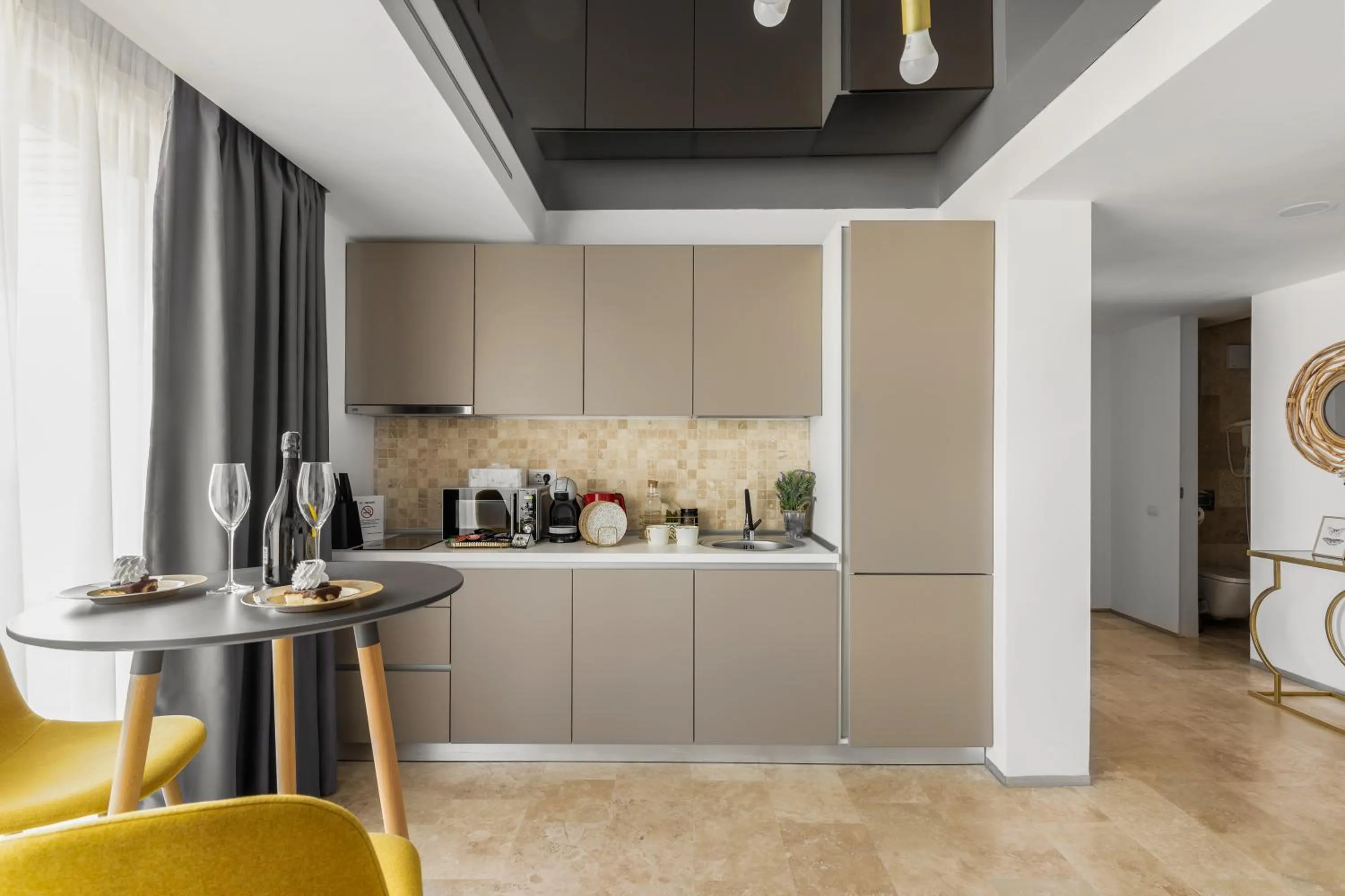 Kitchen or kitchenette in Novum By the Sea