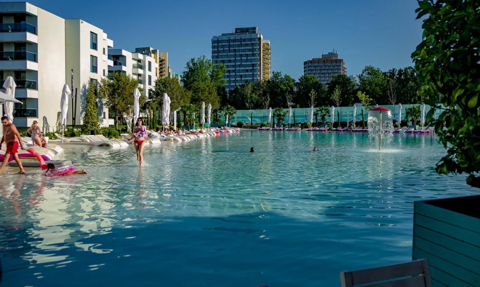 Swimming pool in Novum By the Sea