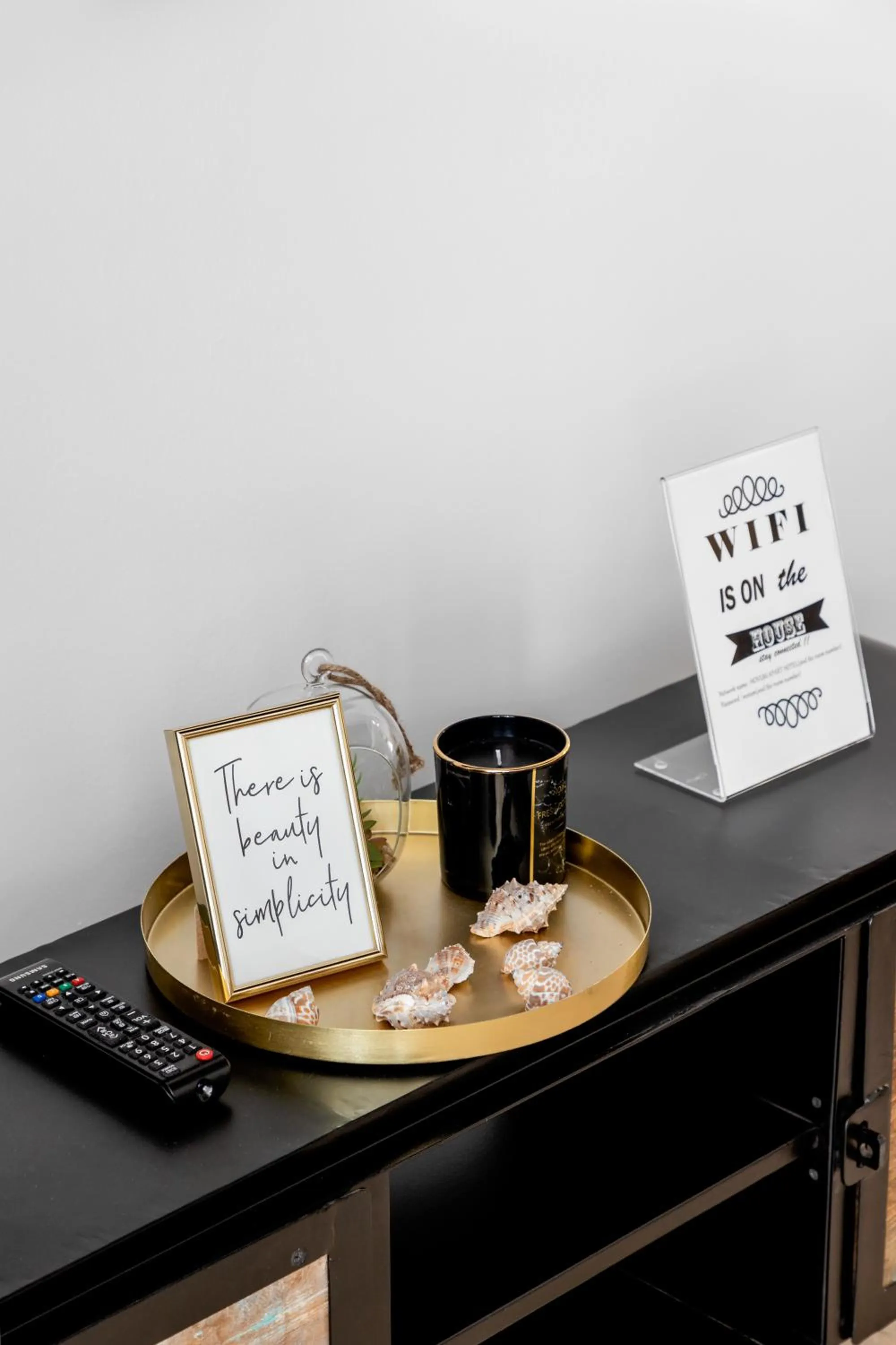 Decorative detail in Novum By the Sea