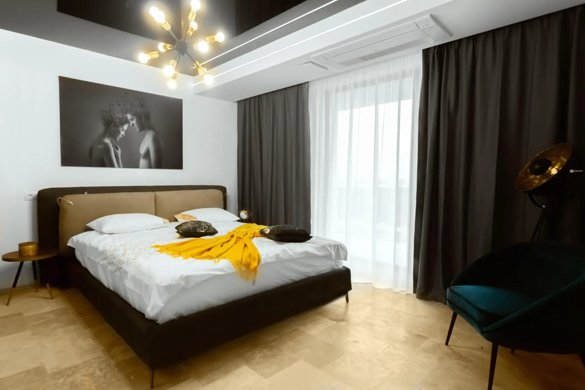 Bed in Novum By the Sea