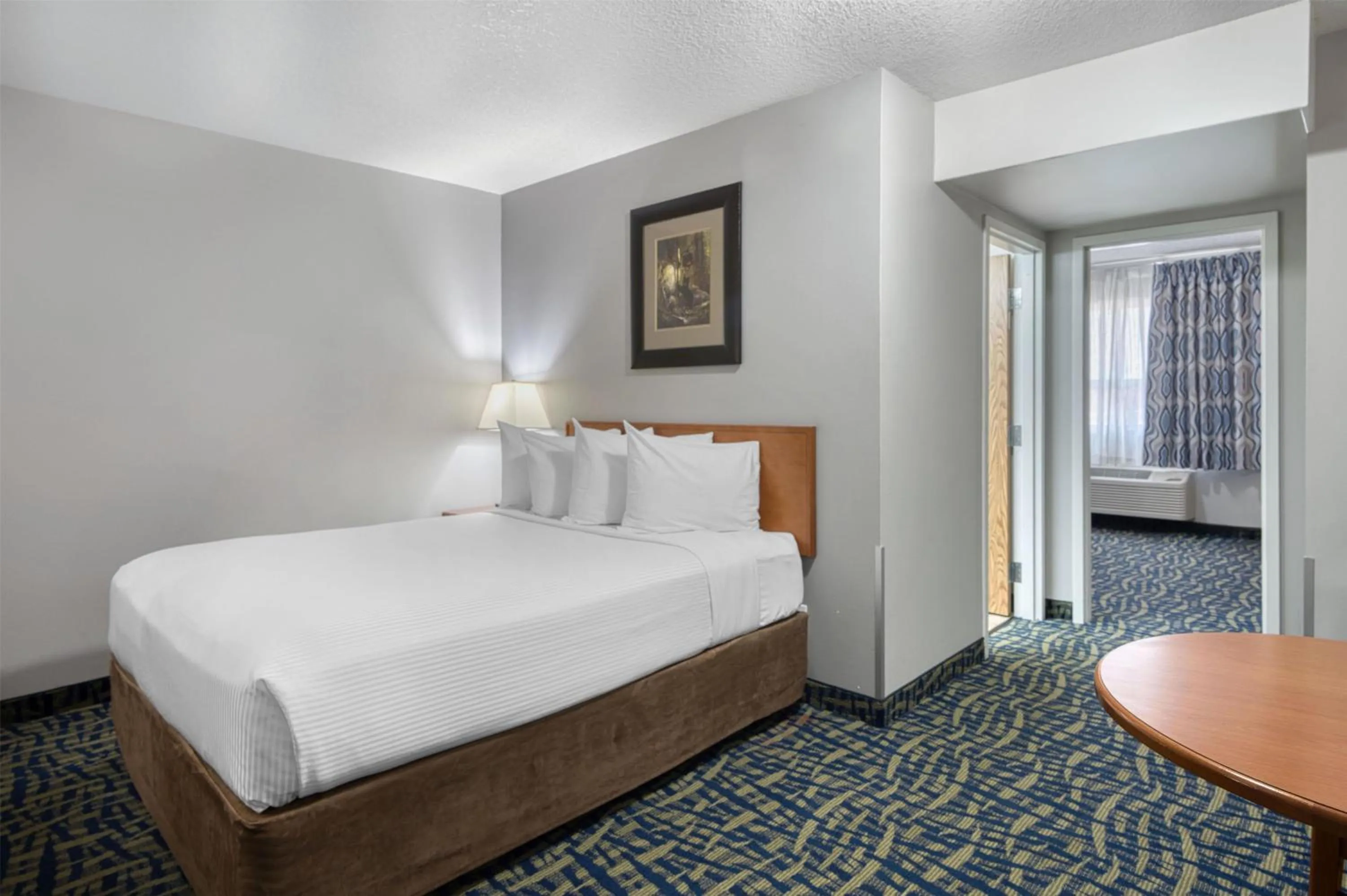 Bedroom, Bed in SureStay Plus Hotel by Best Western Lethbridge