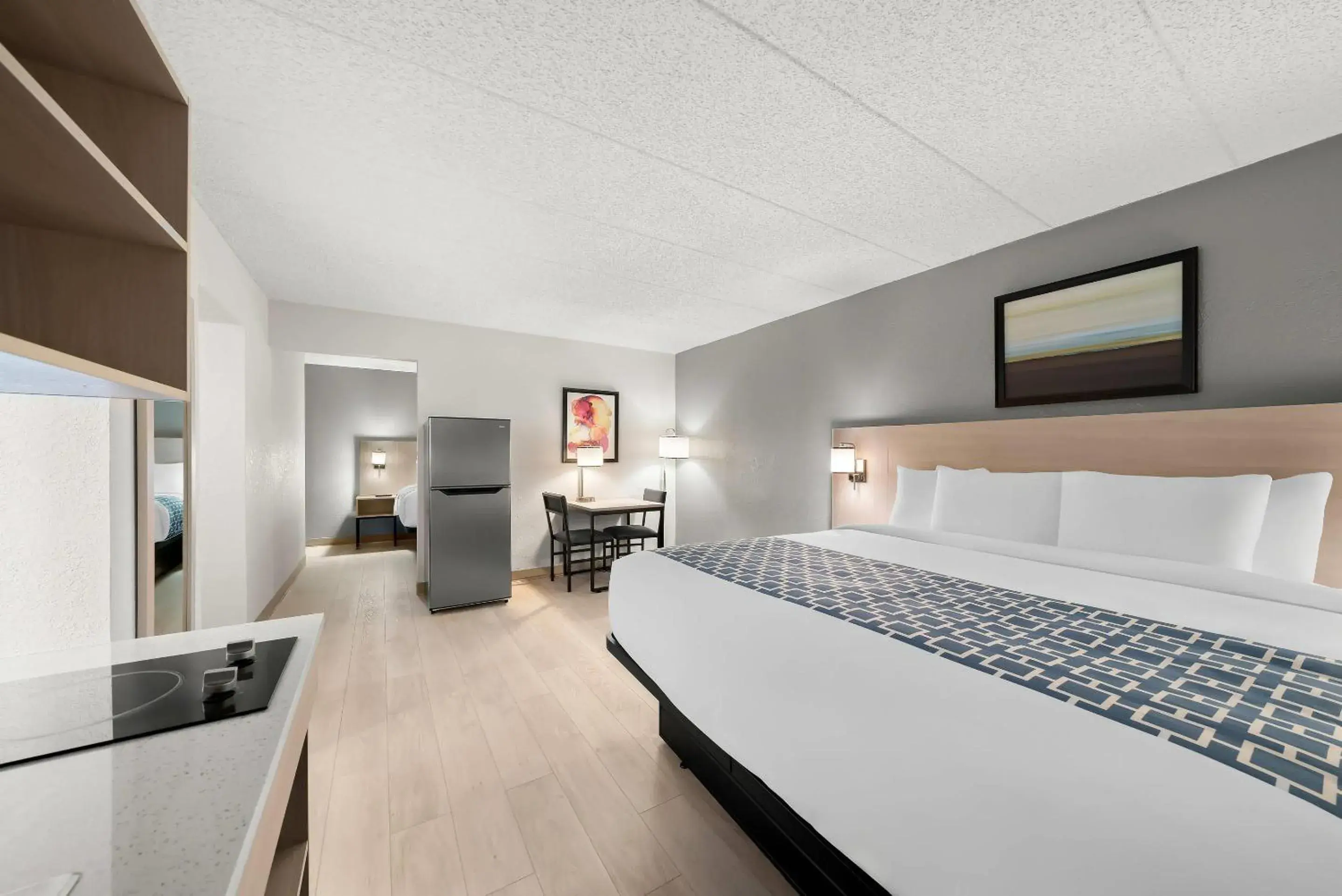 Bedroom, Bed in Suburban Studios, Kearney Bedroom, Bed in Suburban Studios, Kearney