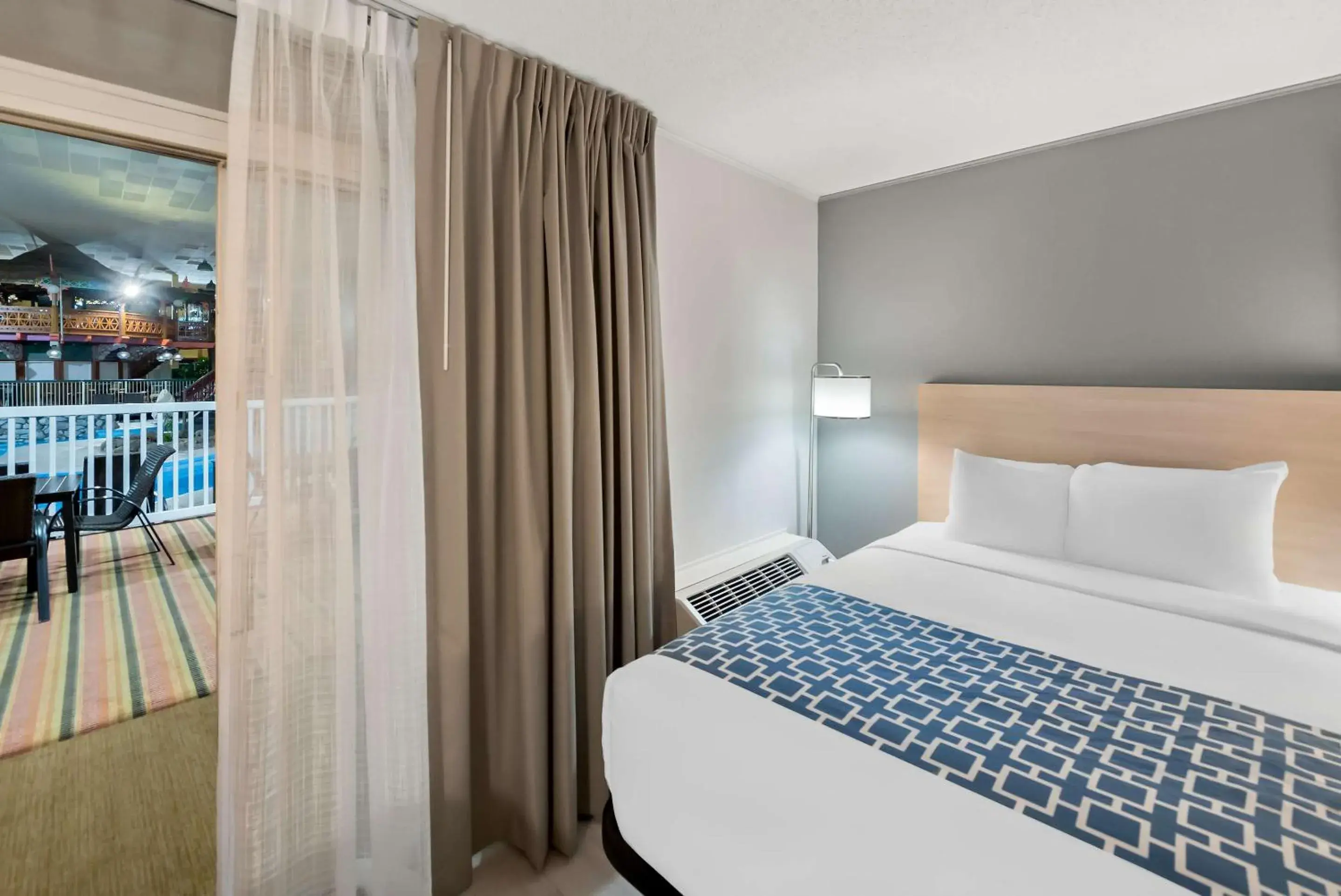 One Room Suite - Non Smoking in Suburban Studios, Kearney One Room Suite - Non Smoking in Suburban Studios, Kearney