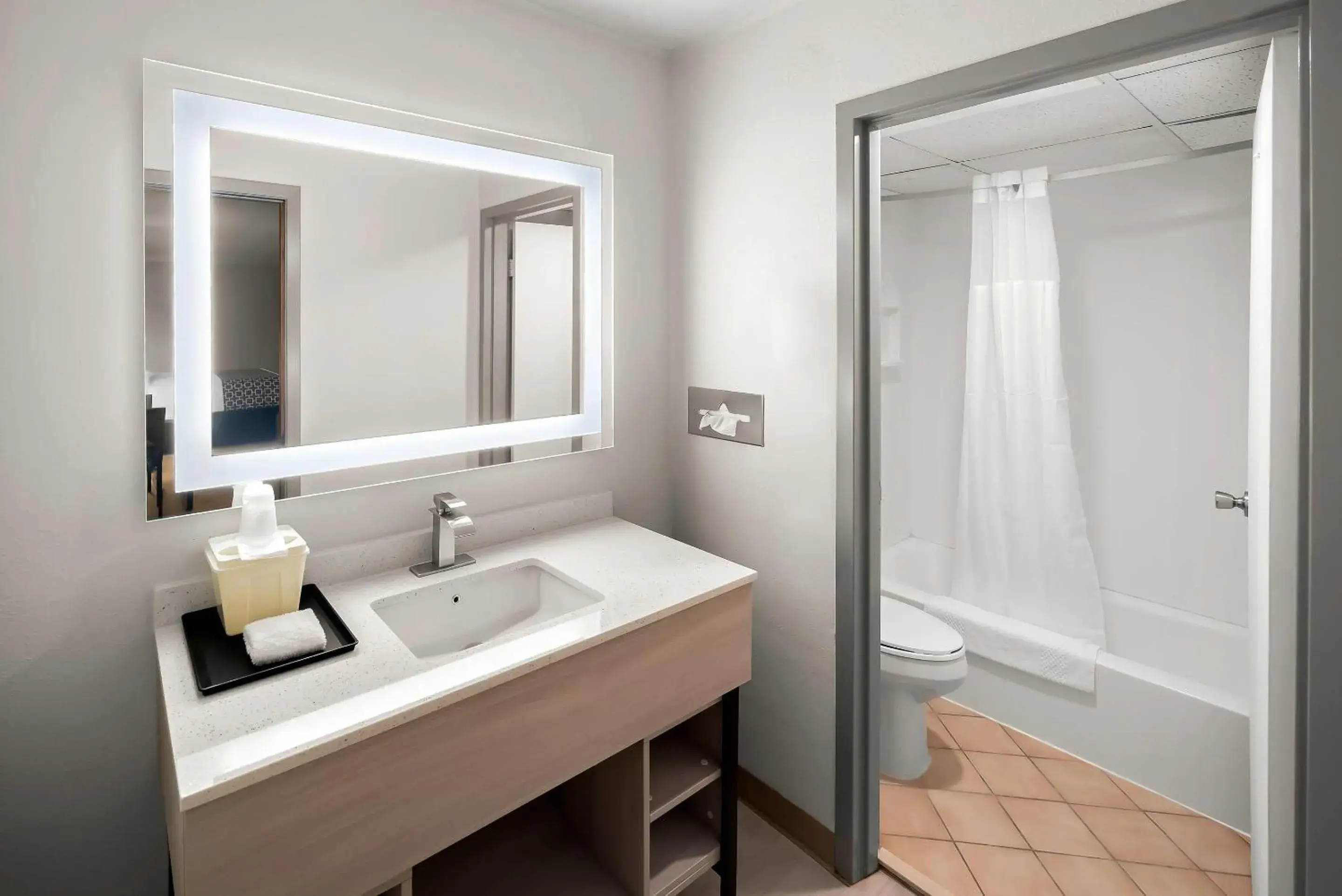 Bedroom in Suburban Studios, Kearney Bedroom in Suburban Studios, Kearney