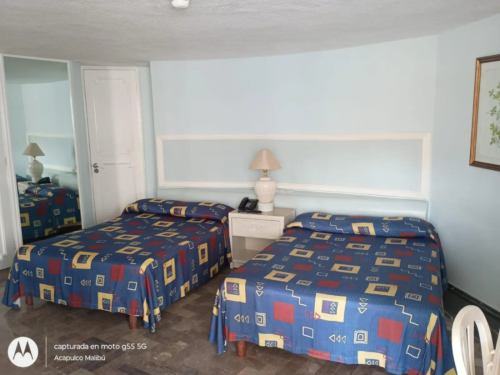 Bed in Hotel Acapulco Malibu