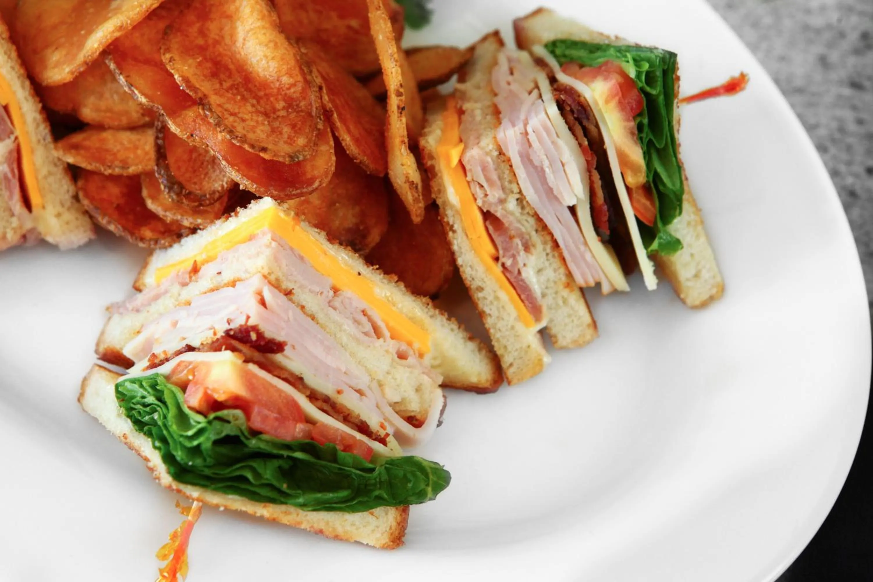 Restaurant/places to eat in Holiday Inn and Suites East Peoria by IHG