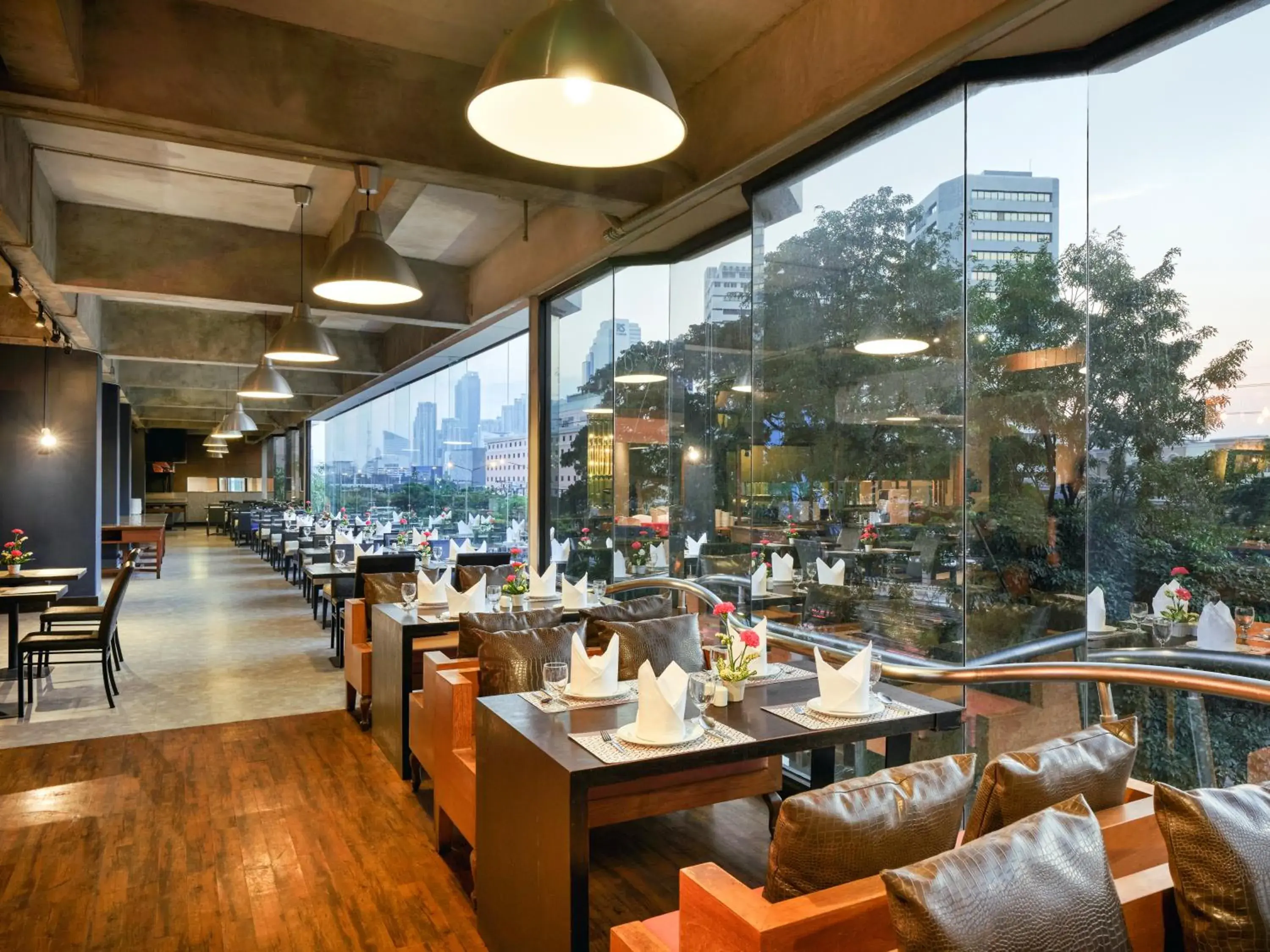 Restaurant/places to eat in Graph Hotels Bangkok Restaurant/places to eat in Graph Hotels Bangkok