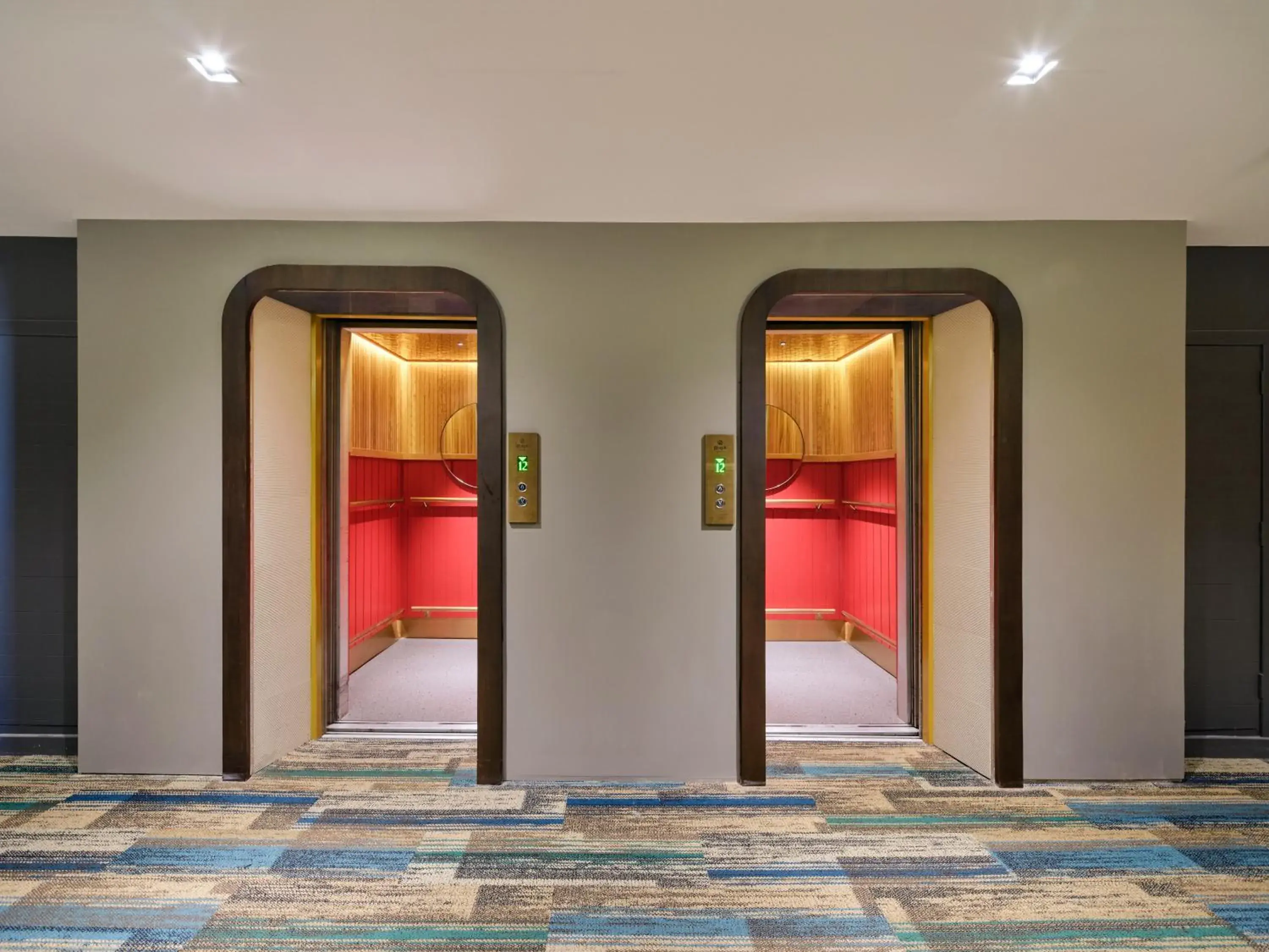 elevator, Bed in Graph Hotels Bangkok elevator, Bed in Graph Hotels Bangkok