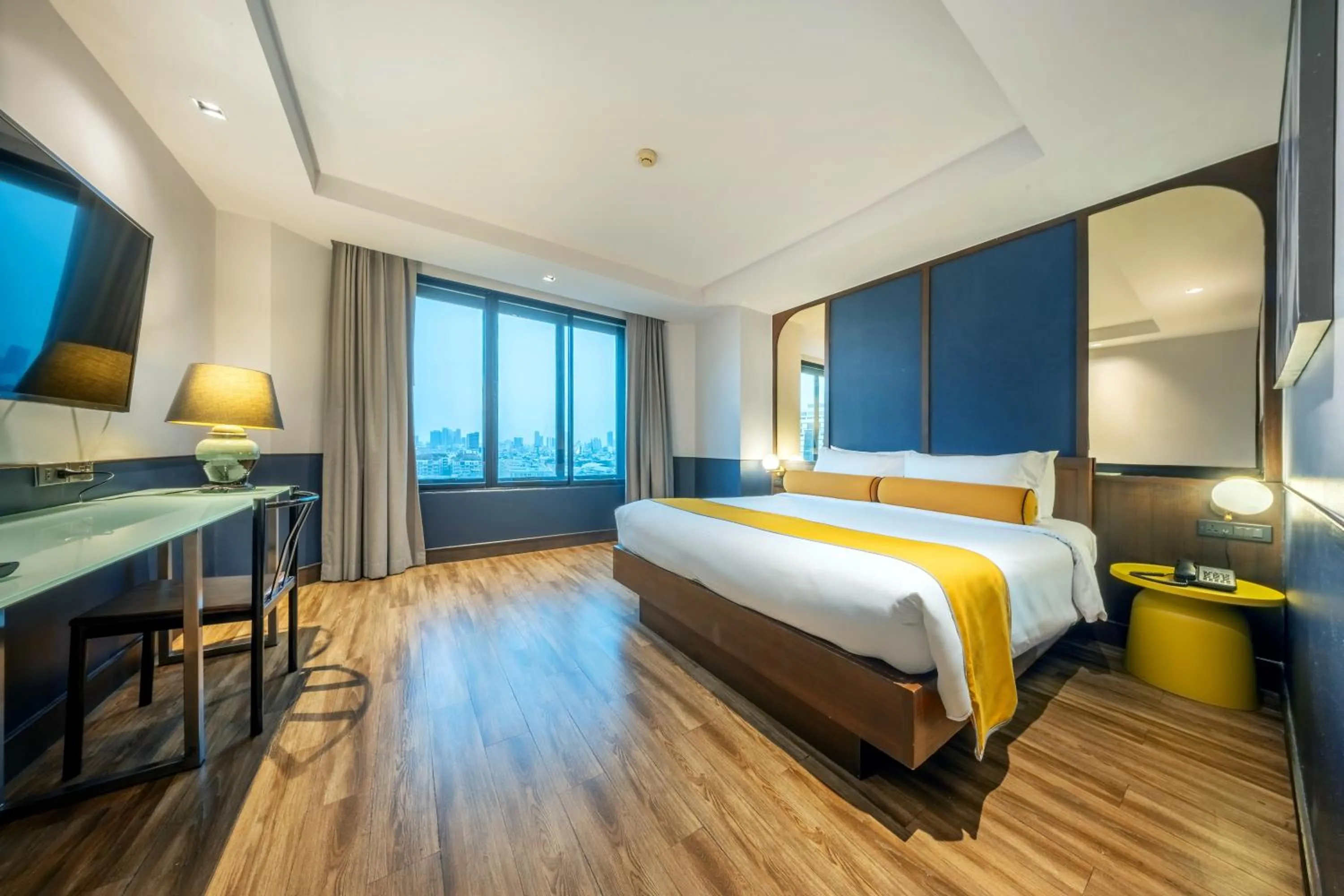 Bed in Graph Hotels Bangkok