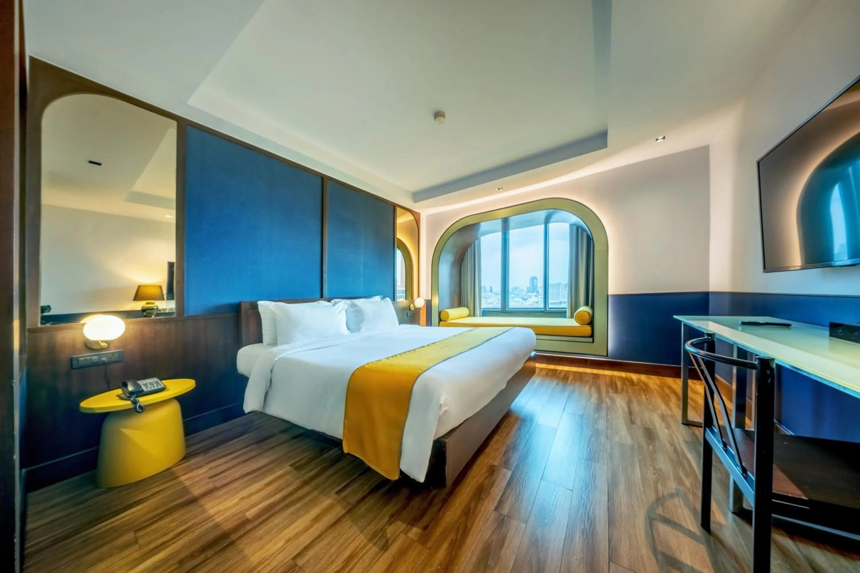 Bed in Graph Hotels Bangkok