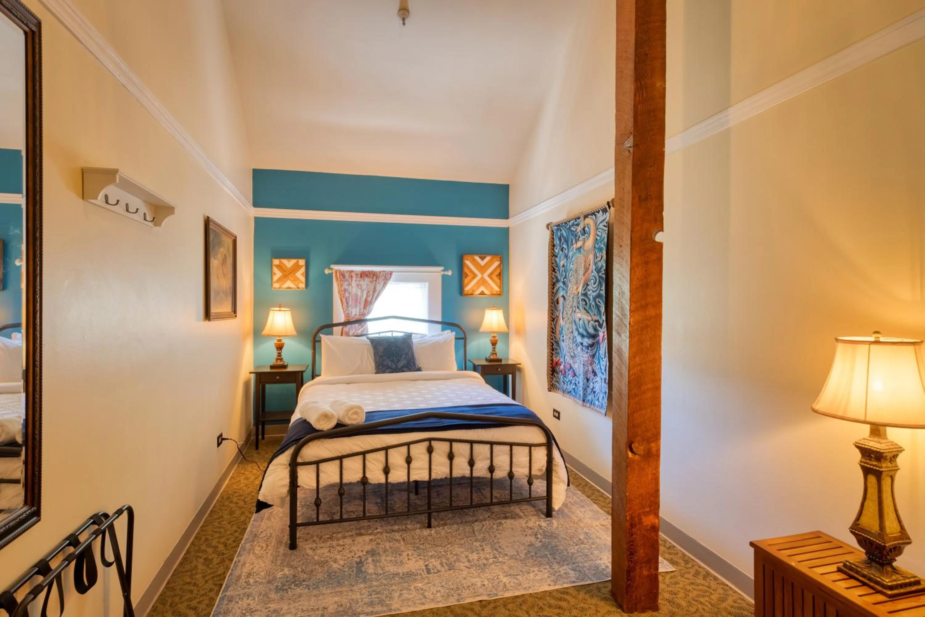 Bed in HI Sacramento Hostel