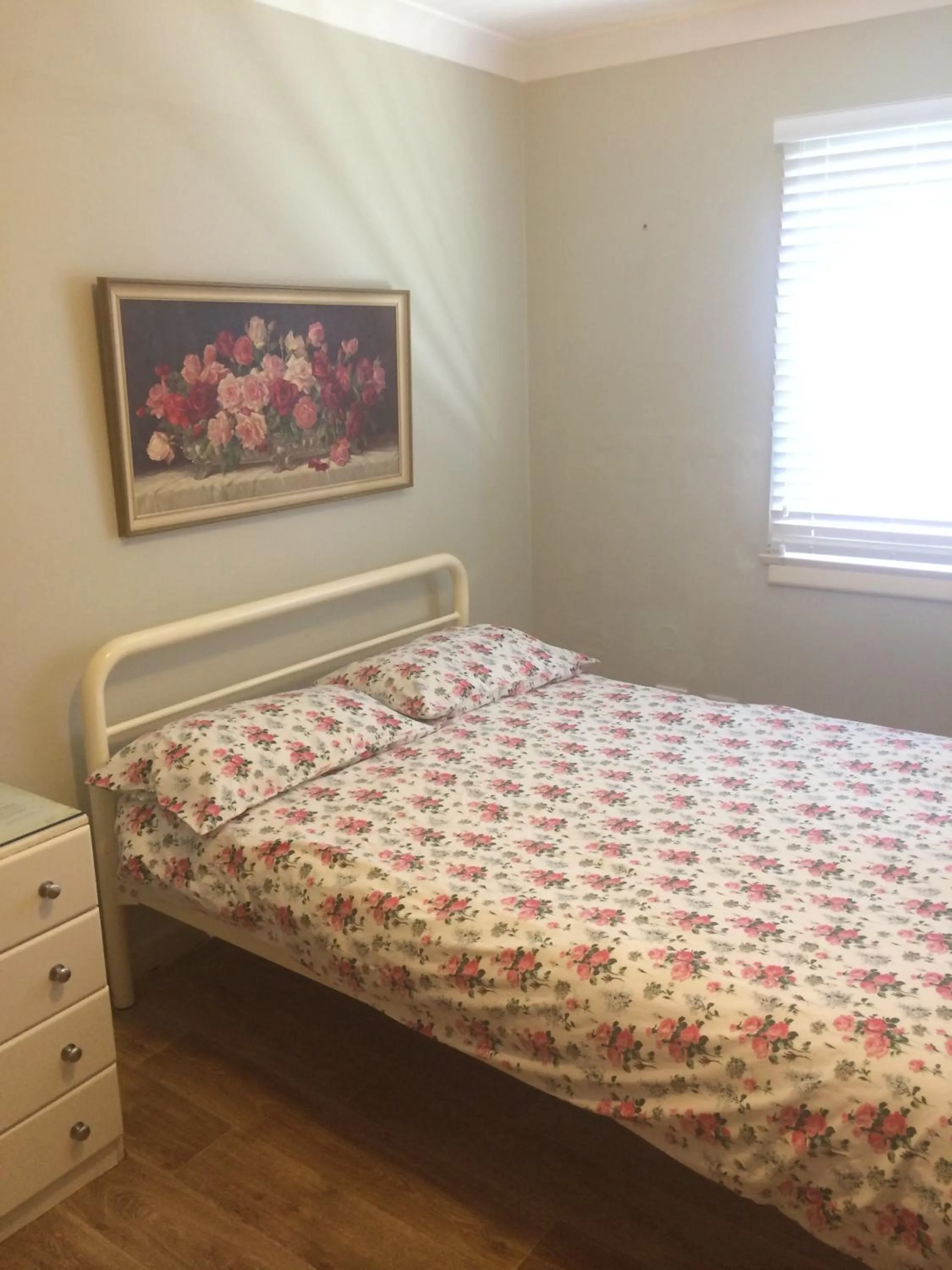 Bedroom, Bed in Guesthouse 83