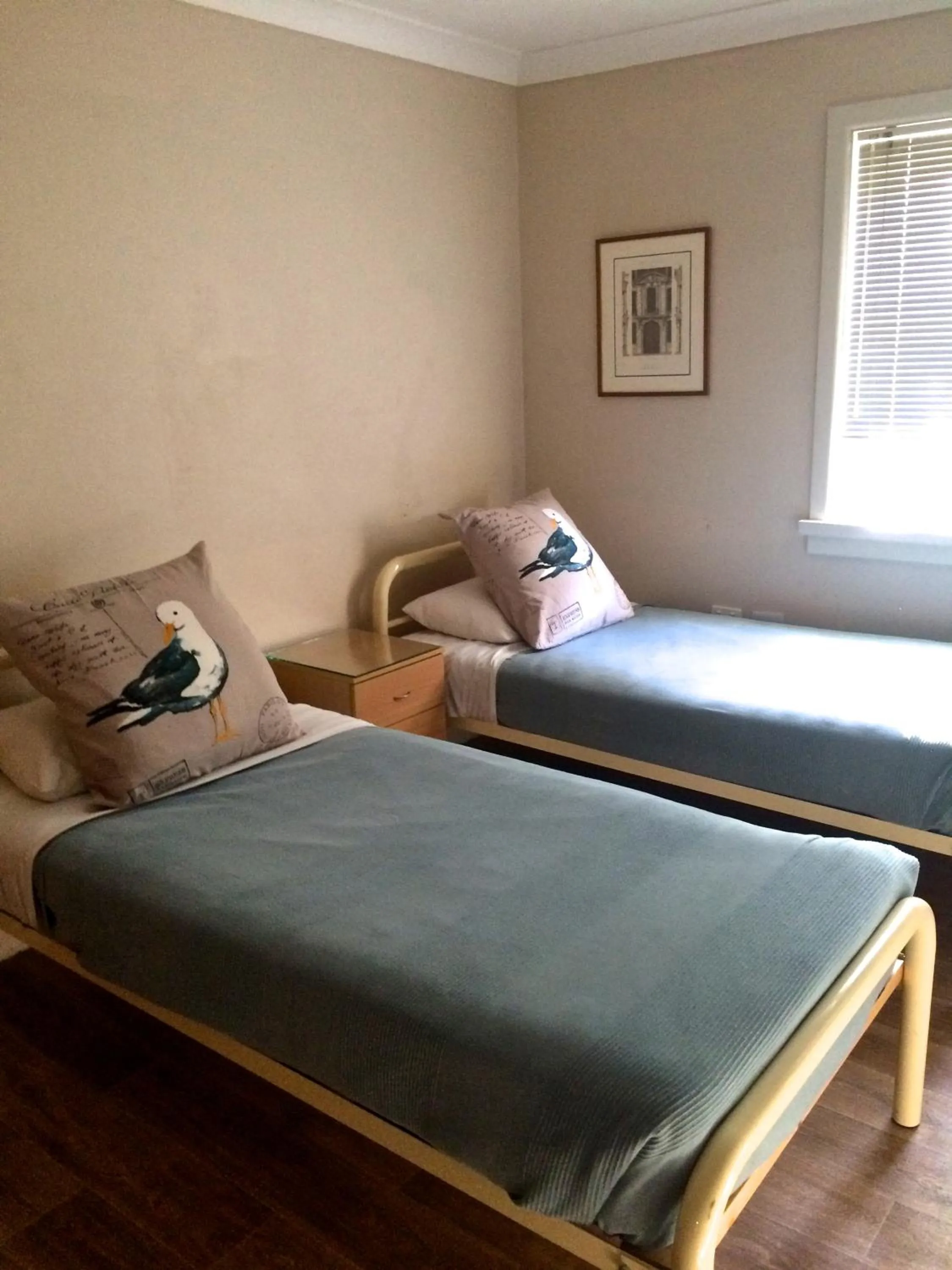 Standard Triple Room with 3 Single Beds in Guesthouse 83